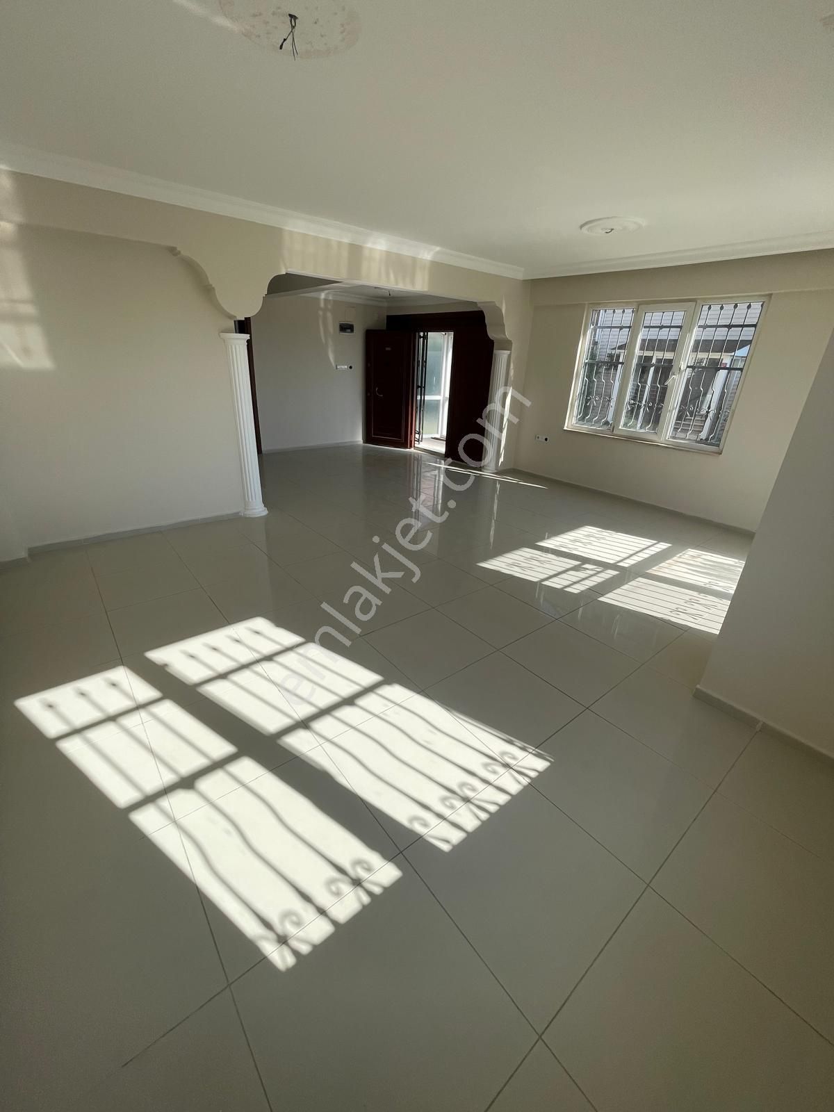 Balıkesir Edremit Cennetayağı Mahallesinde Satılık Trıblex Villa - Görsel 11