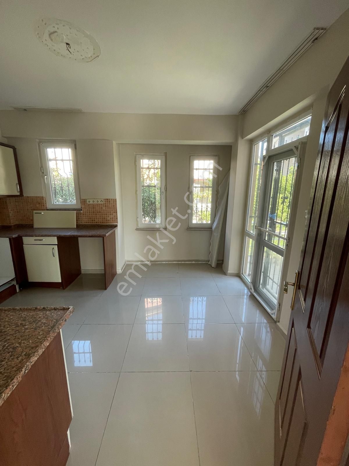 Balıkesir Edremit Cennetayağı Mahallesinde Satılık Trıblex Villa - Görsel 8