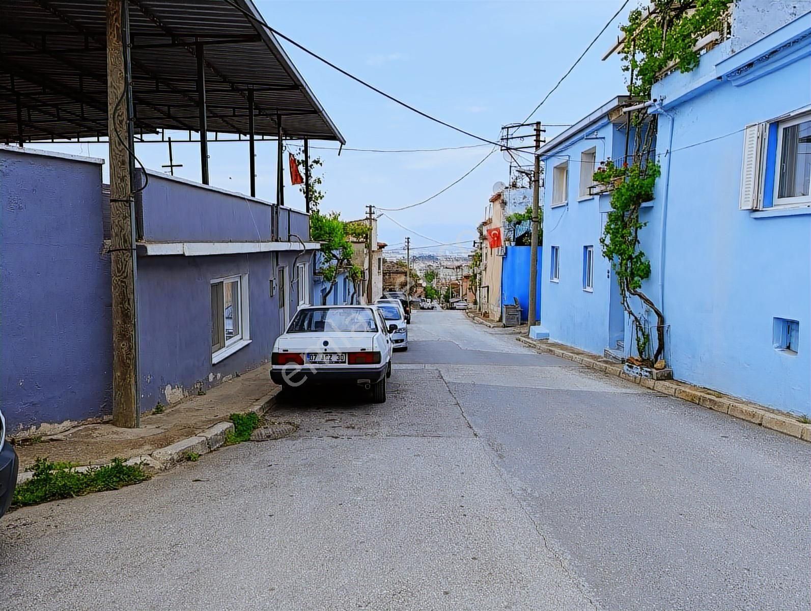 Muhteşem Konumda Satılık Müstakil Ev - Görsel 9