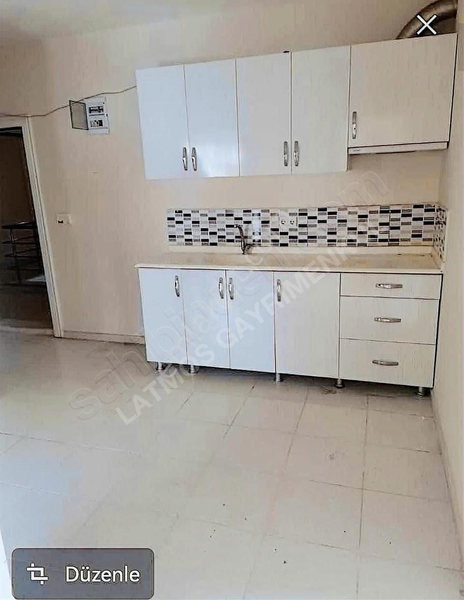 Latmos Gayrimenkul'den Yenikent Mahallesin'de Kiralık Daire