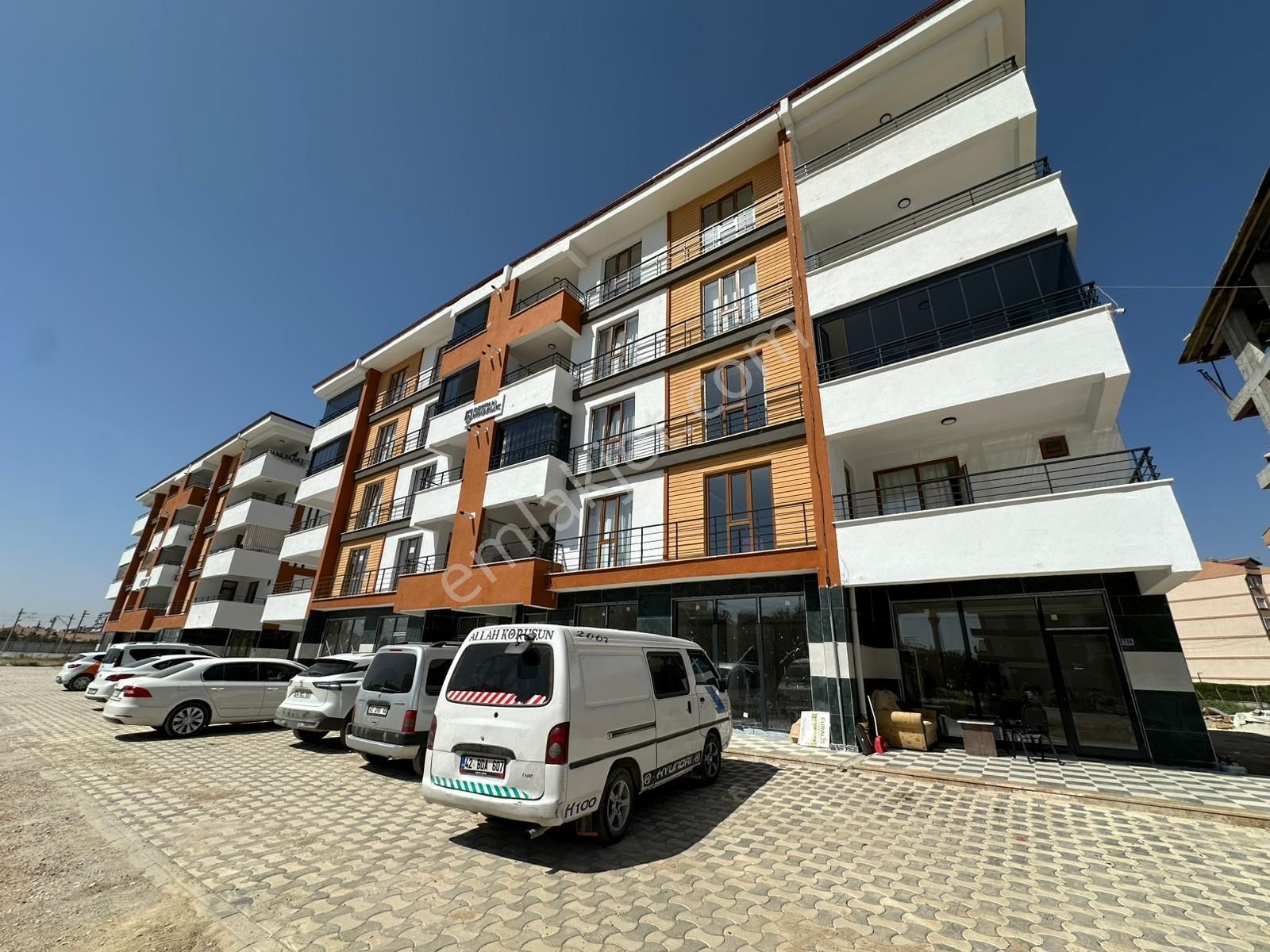 Meram Uluğbey De 3+1 Arakat Site İçi Satılık Sıfır Daire