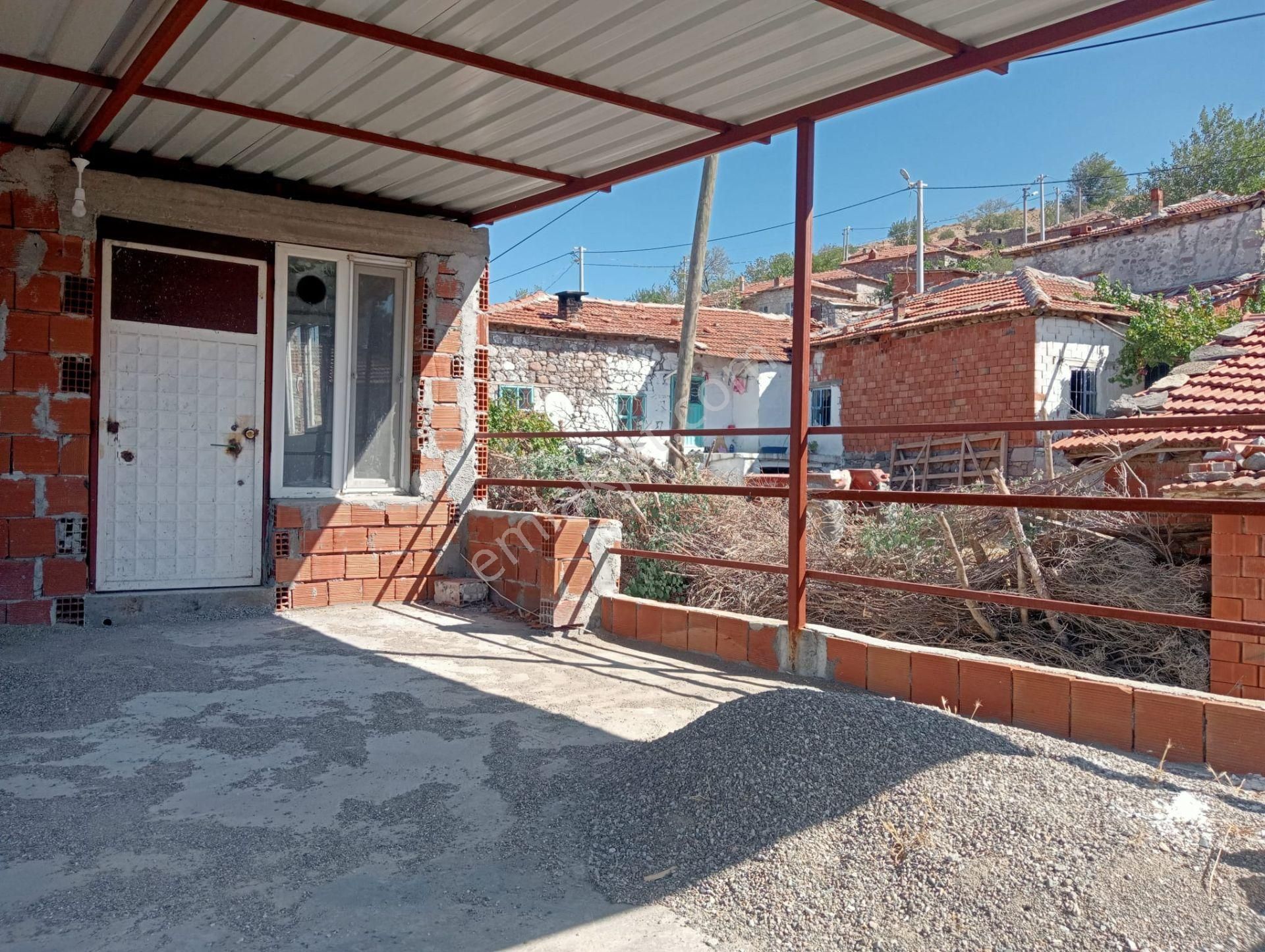 Komutanemlaktan Bergama Durmuşlardaoturmaya Hazır Köy Evi - Görsel 9