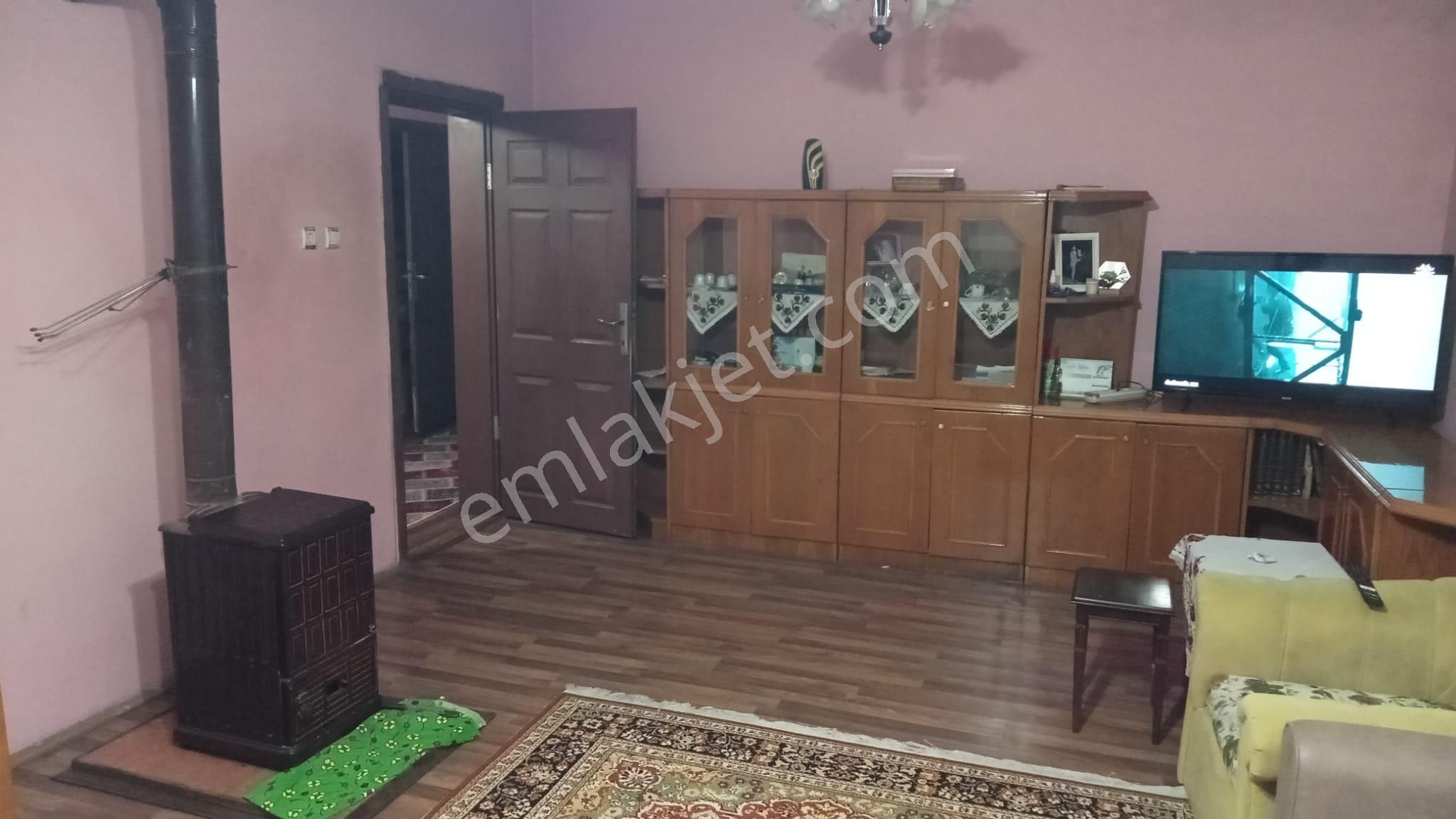 Bolu Mengen'de Satılık Bahçeli Müstakil Ev - Görsel 4