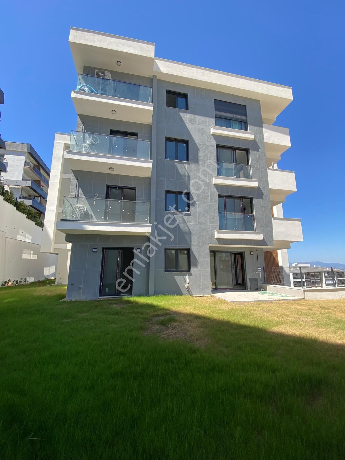 Değirmendere'de Deniz Manzaralı 2+1 Sıfır Satılık Daire - Görsel 26