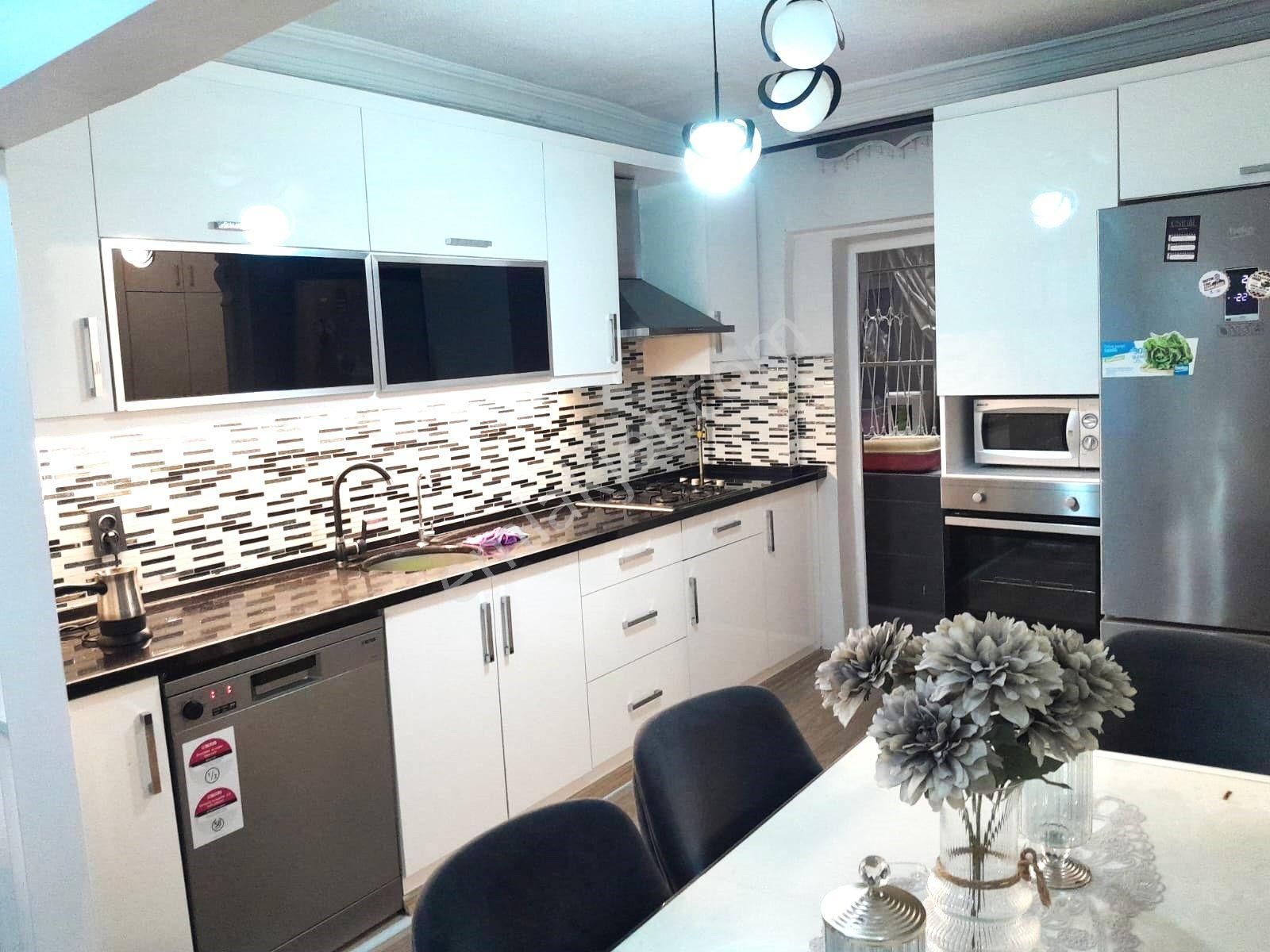 Adana Seyhan Yeşilyurt Evren Sitesinde 3+1 Satılık Daire... - Görsel 12