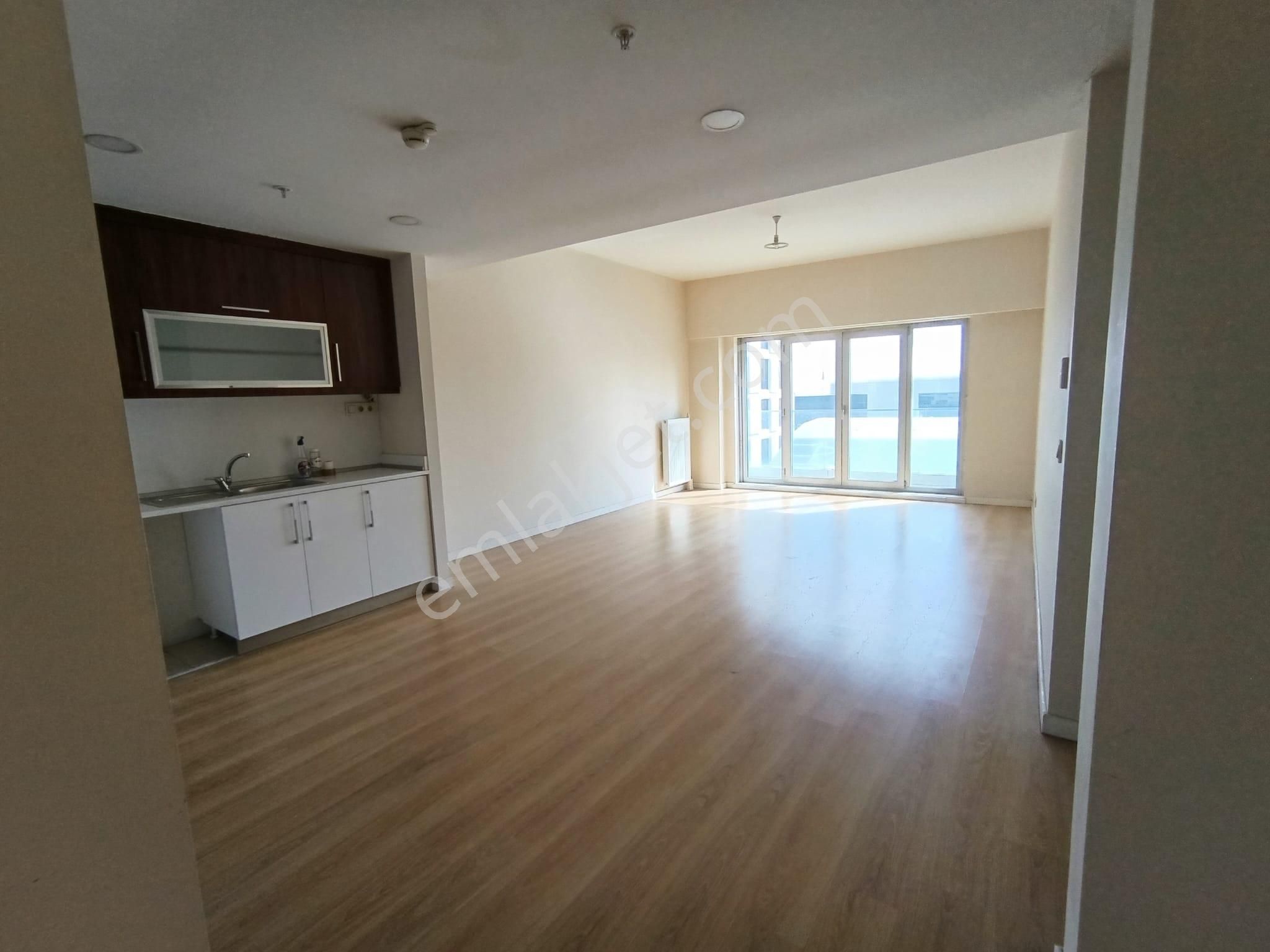 City Center Home Office 2+1 Ebeveyn Banyolu Boş Temiz Daire