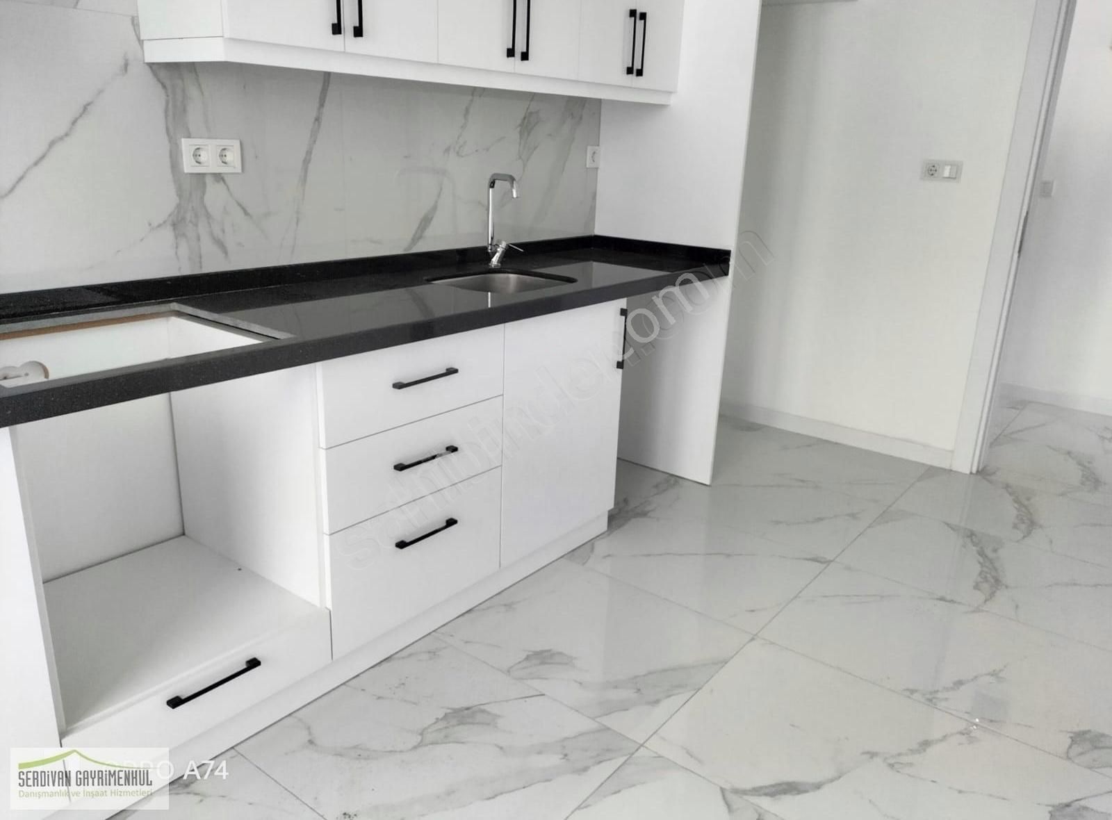 Kuzey Terminali Civarında Geniş 3+1 Kiralık Daire... - Görsel 9