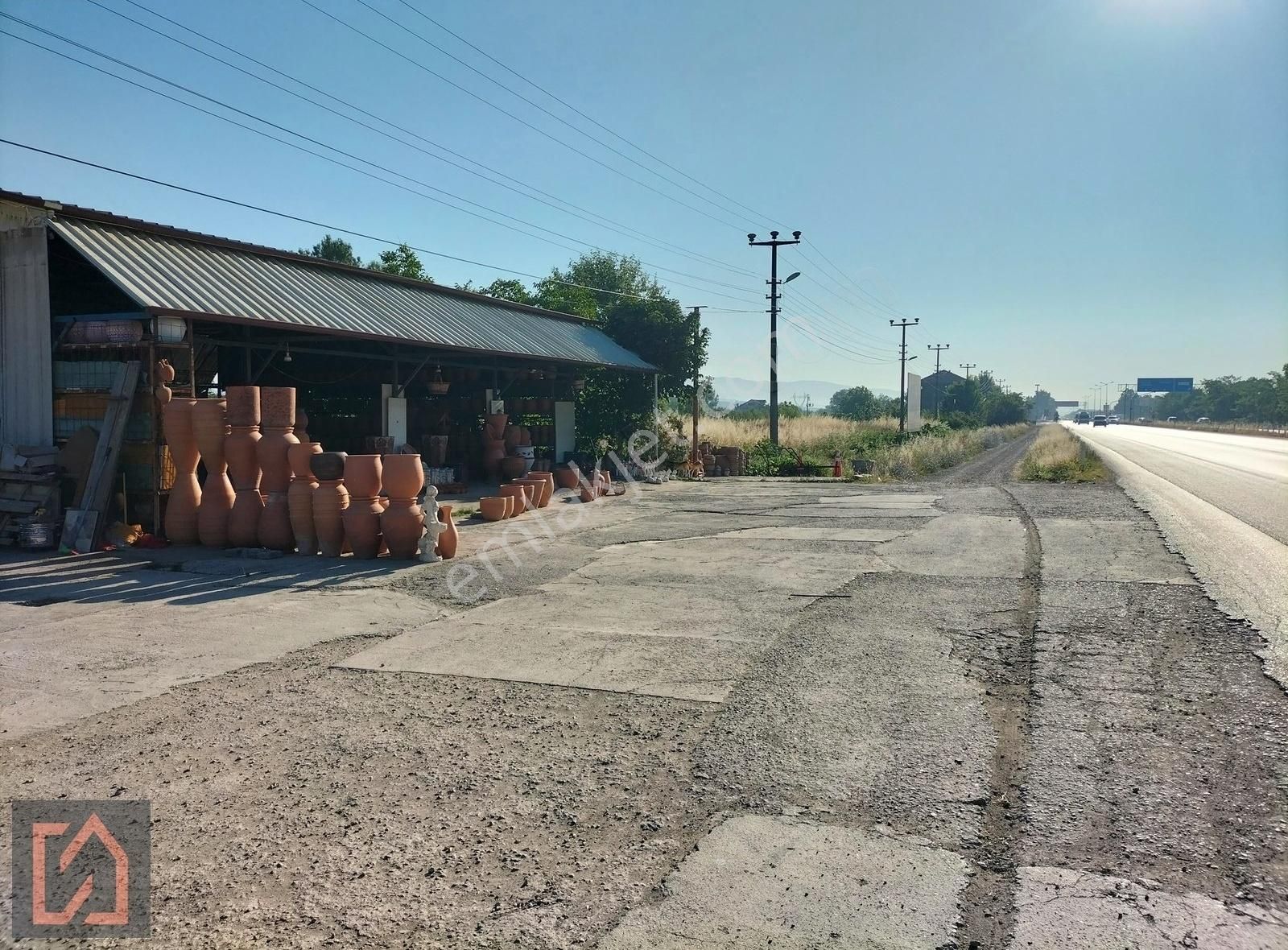 Yılmaz Mega'dan E-5 Kenarı Kiralık Depo - İmalathane - Görsel 8