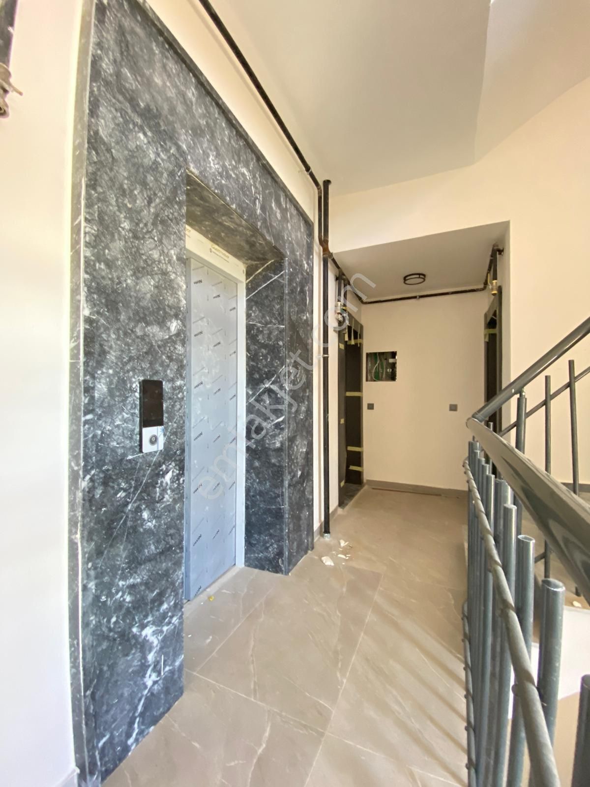 Değirmendere'de 4+2 Ters Buleks Sıfır Satılık Daire - Görsel 24