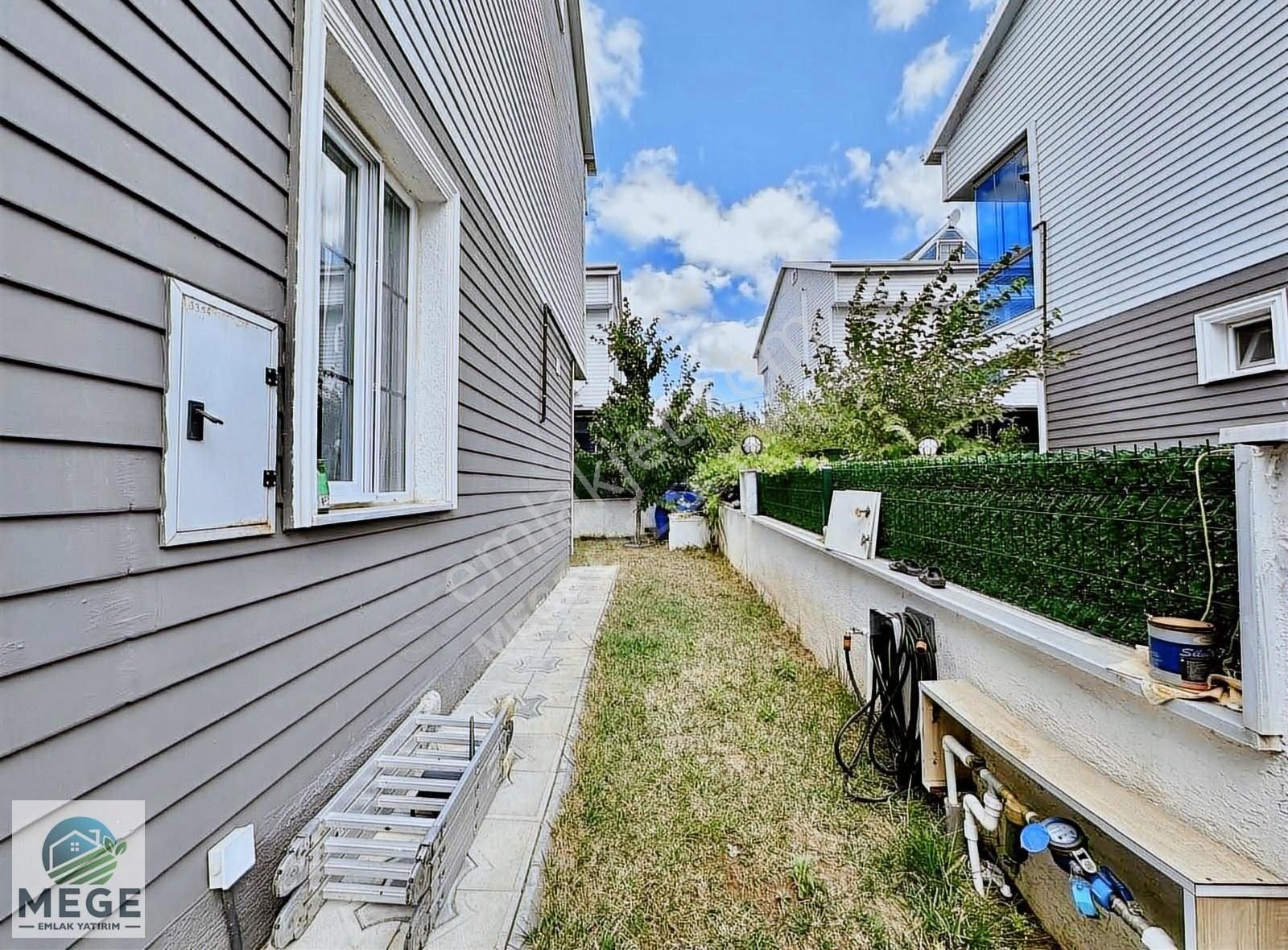 Megeden Yeniciftlikte Satılık 4+1 Yazlık Villa - Görsel 10