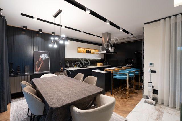 Kuşadası'nda Satılık Ultra Lüksün Tanımı Full Eşyalı Villa - Görsel 25