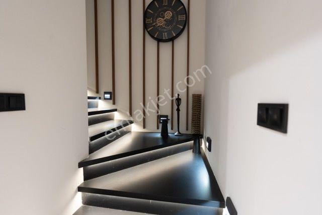 Kuşadası'nda Satılık Ultra Lüksün Tanımı Full Eşyalı Villa - Görsel 33