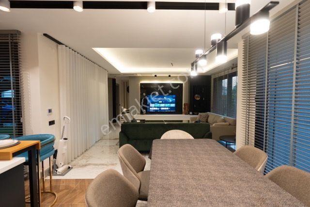 Kuşadası'nda Satılık Ultra Lüksün Tanımı Full Eşyalı Villa - Görsel 24