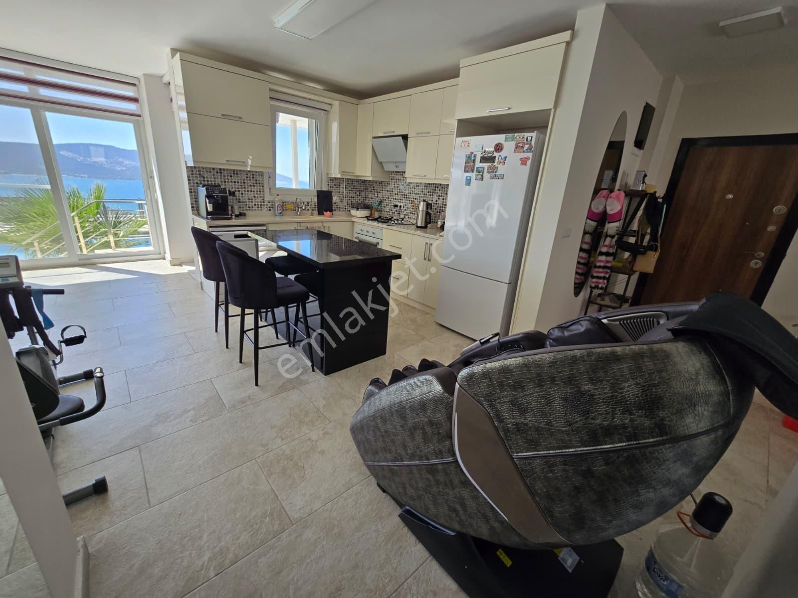 Didim Akbük'te Full Panoramik Deniz Manzaralı 3+1 Müstakil Villa - Görsel 13