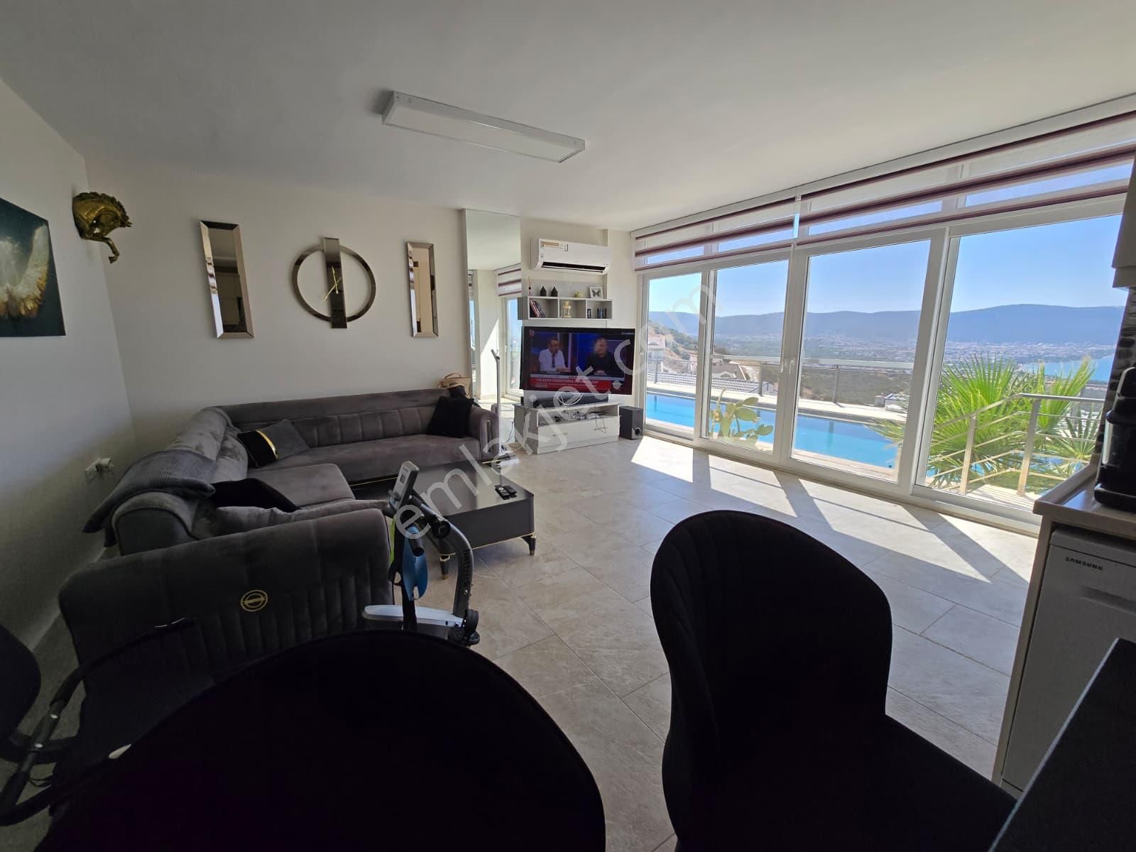 Didim Akbük'te Full Panoramik Deniz Manzaralı 3+1 Müstakil Villa - Görsel 12
