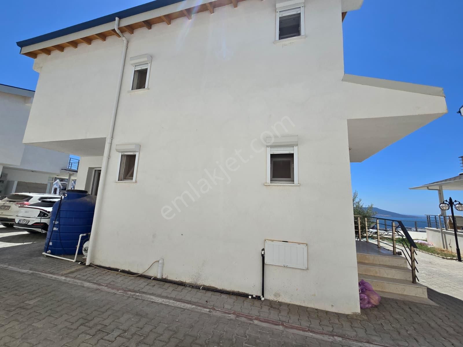 Didim Akbük'te Full Panoramik Deniz Manzaralı 3+1 Müstakil Villa - Görsel 5