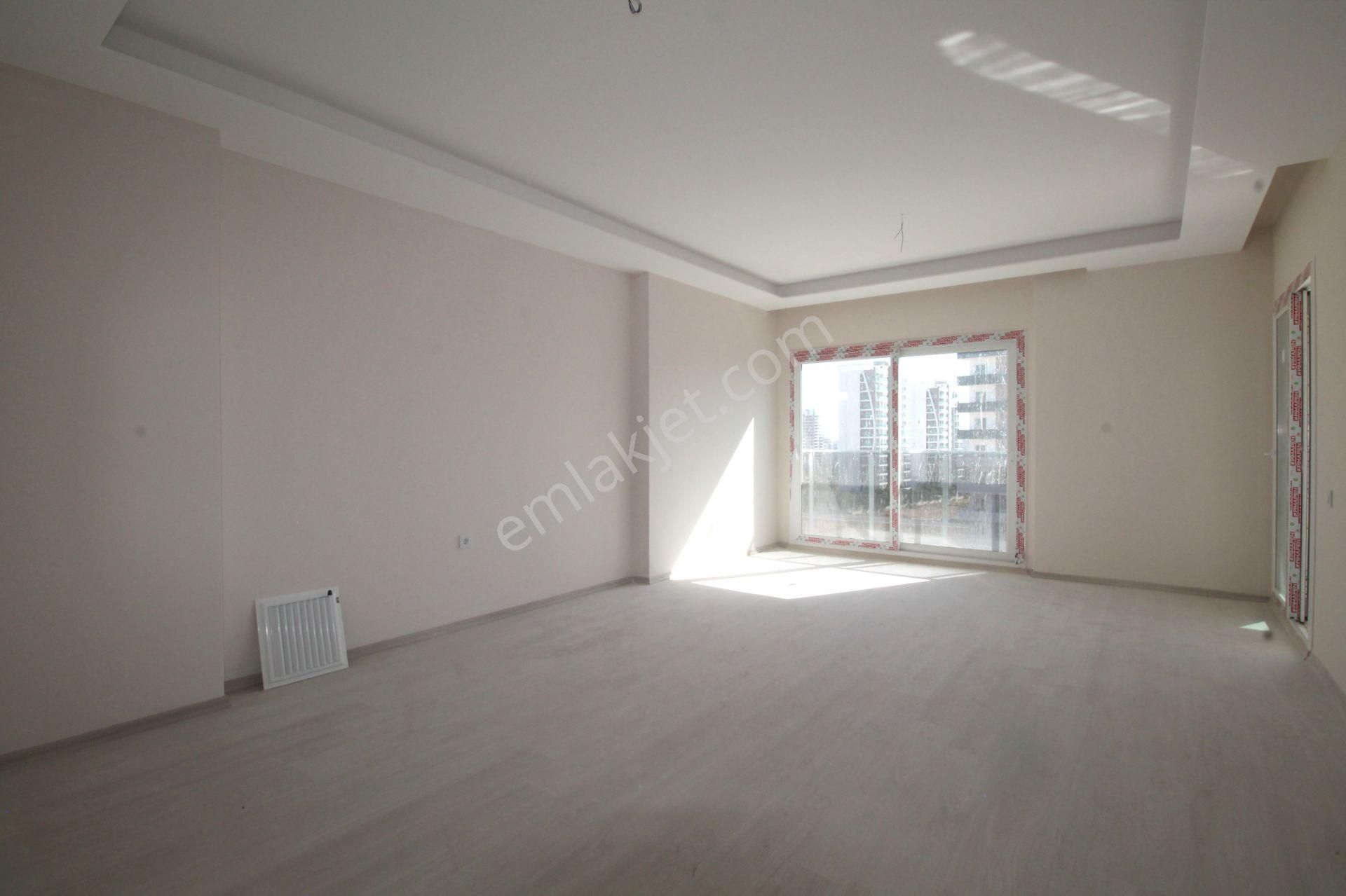 Retro’dan Gözde Bölgede Yeni Yaşam Alanınız Sizi Bekliyor! Lüks Konsept 4+1 - Görsel 5