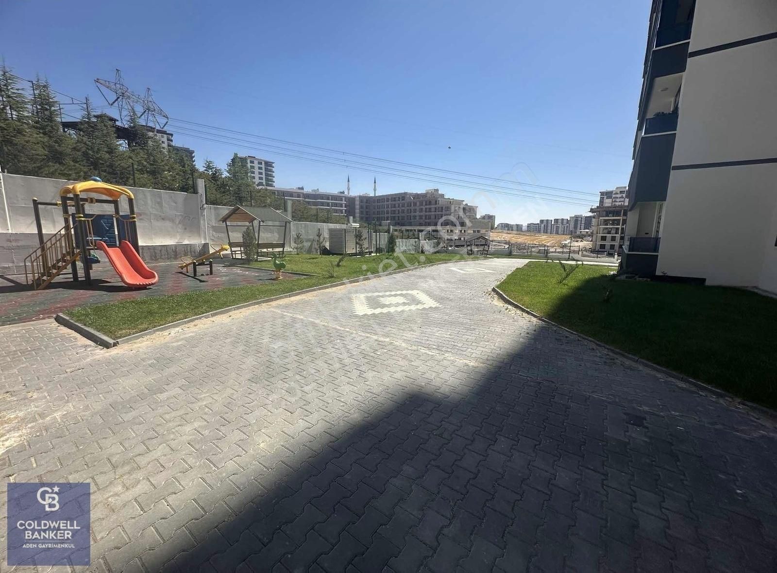 Yenimahalle Susuzda Satılık 5+1 Lüks Daire - Görsel 4