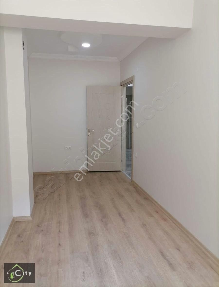 Fatih-çapa, Yeni Çeşme Sokakta 5+1 Ters Dubleks Satılık Daire - Görsel 5