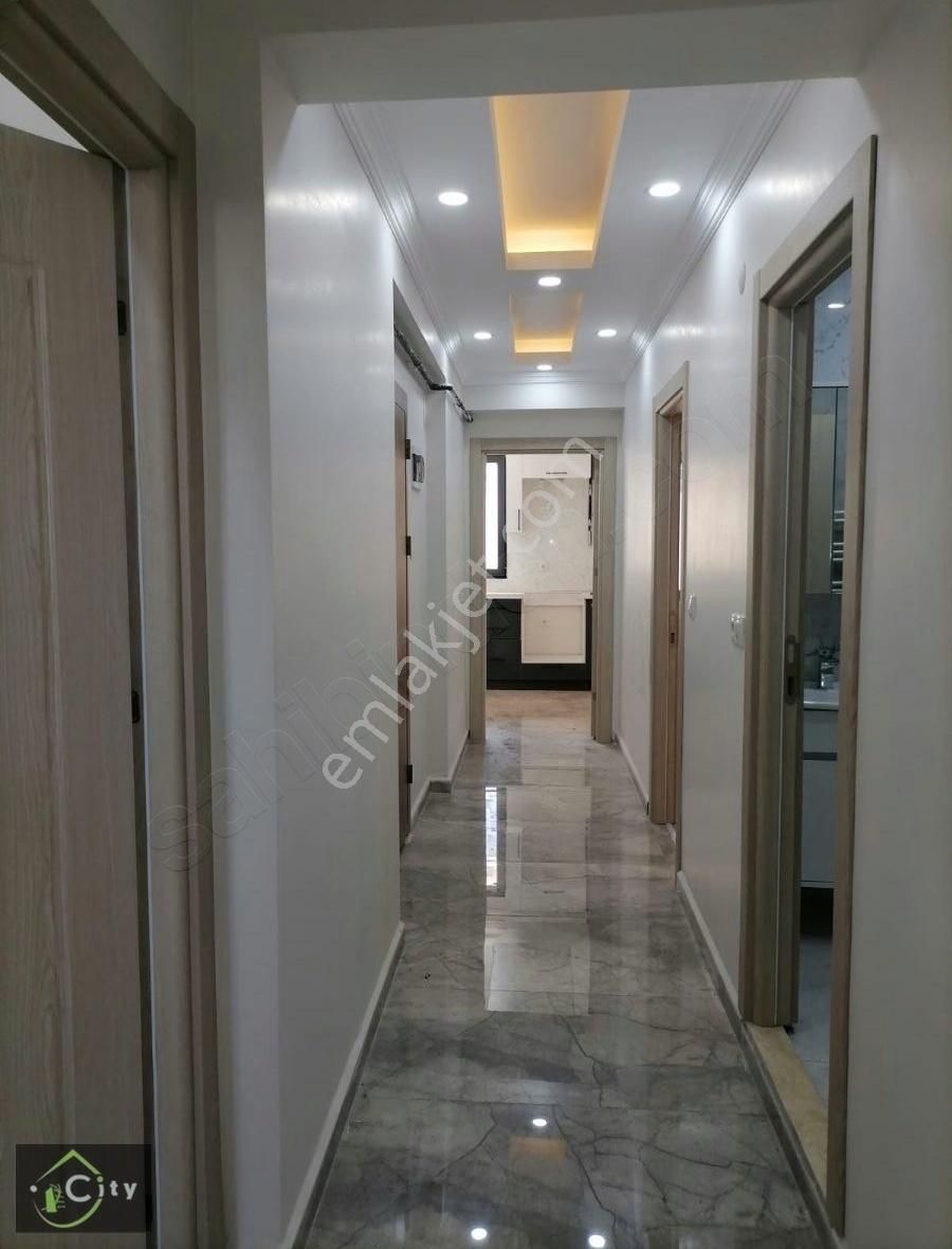 Fatih-çapa, Yeni Çeşme Sokakta 5+1 Ters Dubleks Satılık Daire - Görsel 4