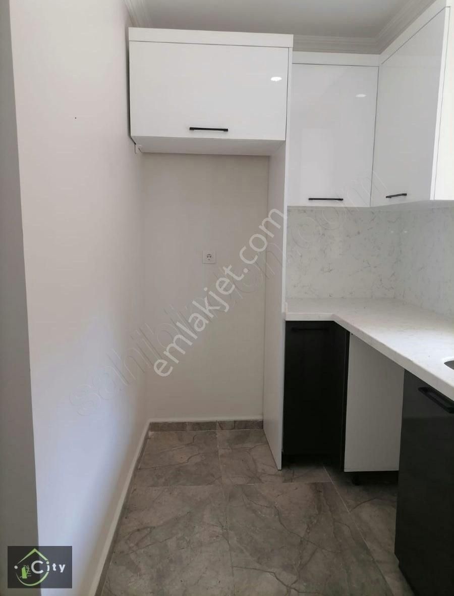 Fatih-çapa, Yeni Çeşme Sokakta 5+1 Ters Dubleks Satılık Daire - Görsel 20