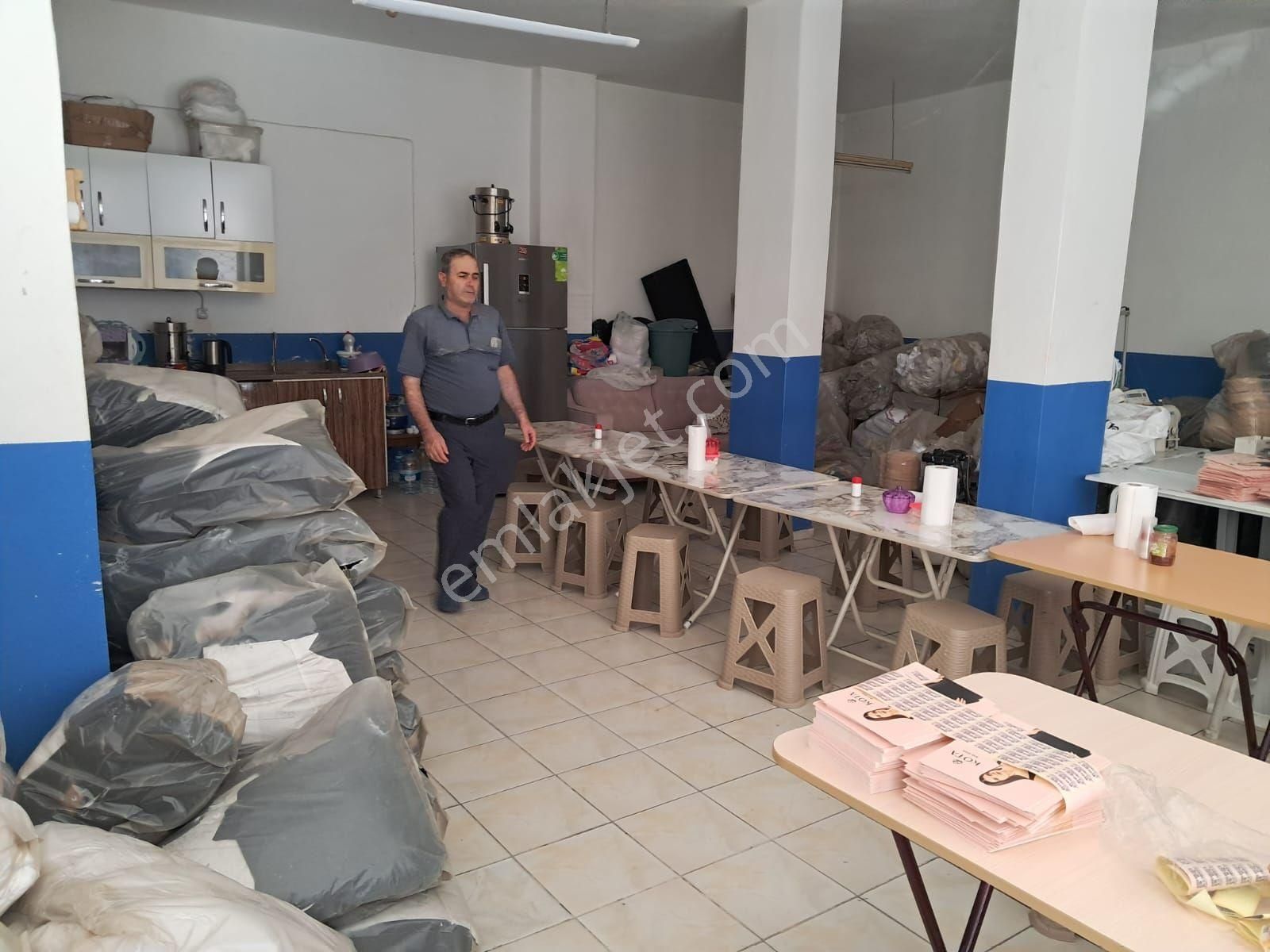 Demirkapıda Satılık Dükkan 60 Metre (yüksek Giriş) - Görsel 3