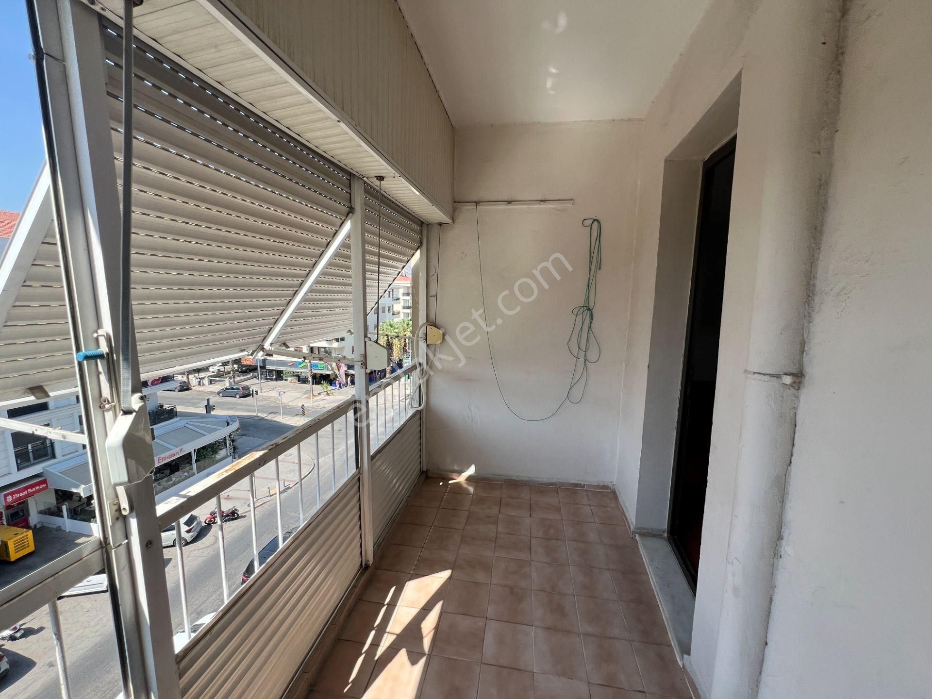 Bahriye Üçok Rüştü Sardağ Caddesi Üzeri Satılık 2+1 Daire - Görsel 8