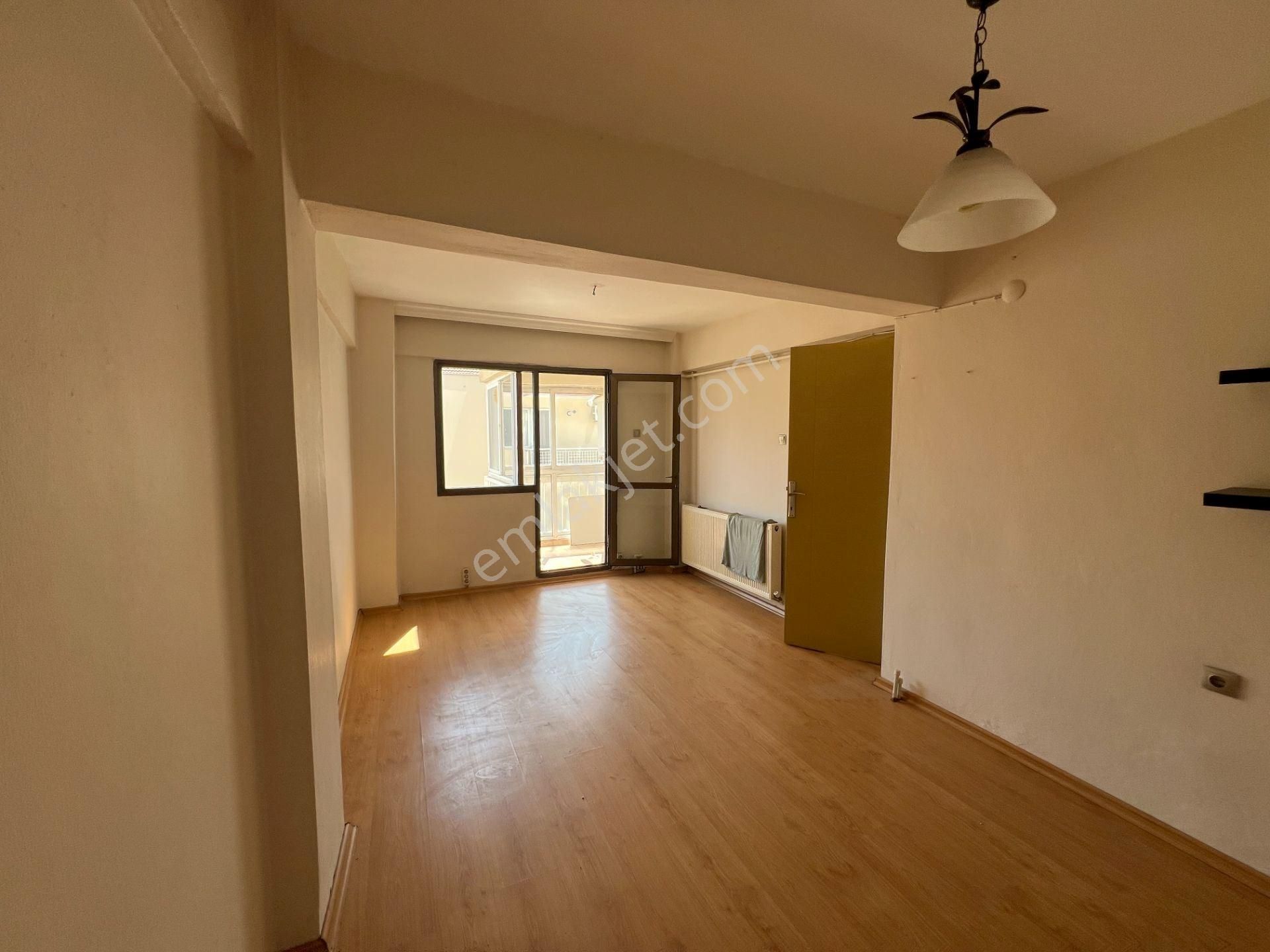 Bahriye Üçok Rüştü Sardağ Caddesi Üzeri Satılık 2+1 Daire - Görsel 20