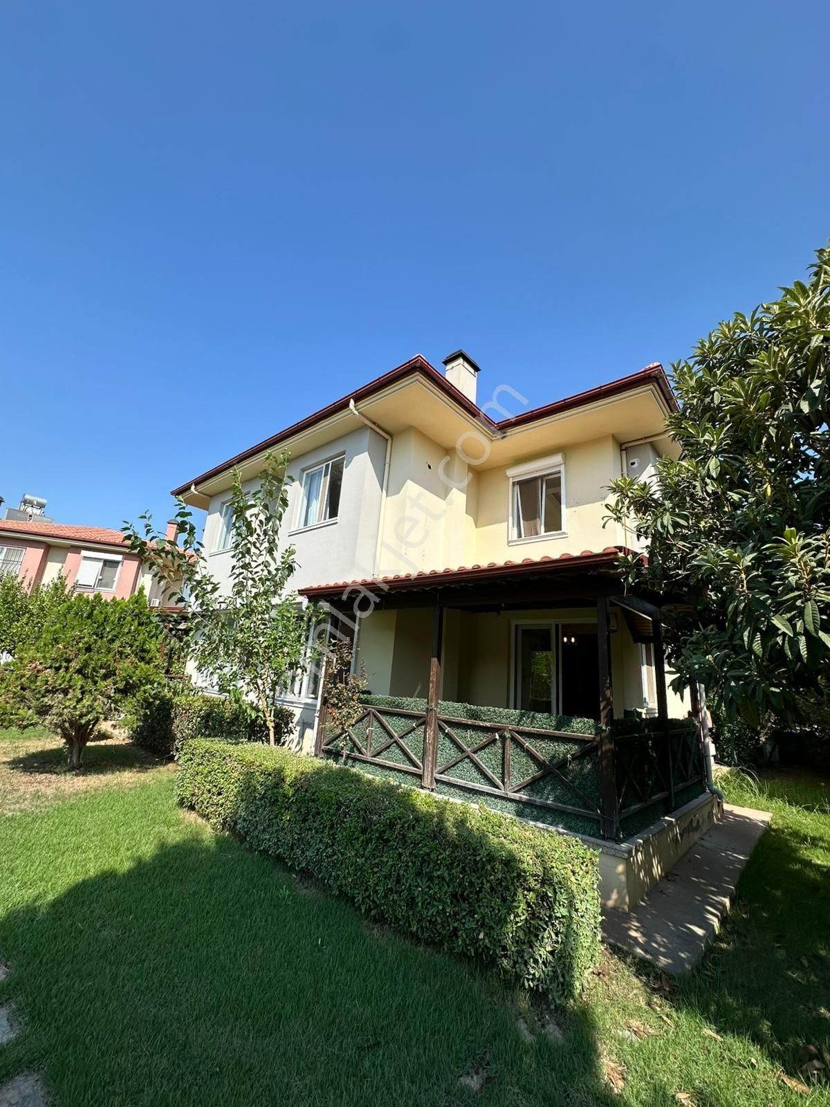 Döşemealtı Tomalar'da 3+1 Satılık Villa Daire Fiyatına