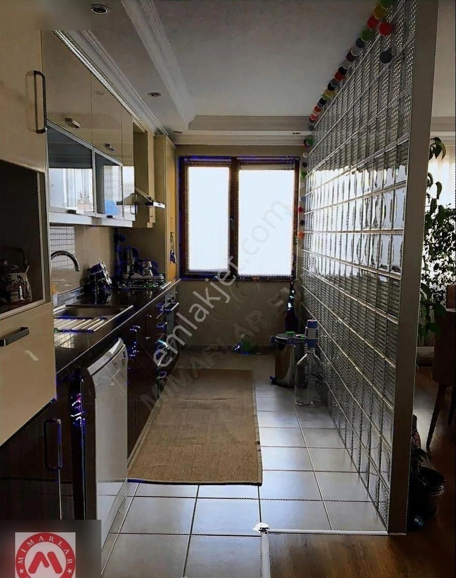 Küçükyalı Altıntepede Kombili Kapalı Otoparklı 140m2 3+2 Dubleks - Görsel 4