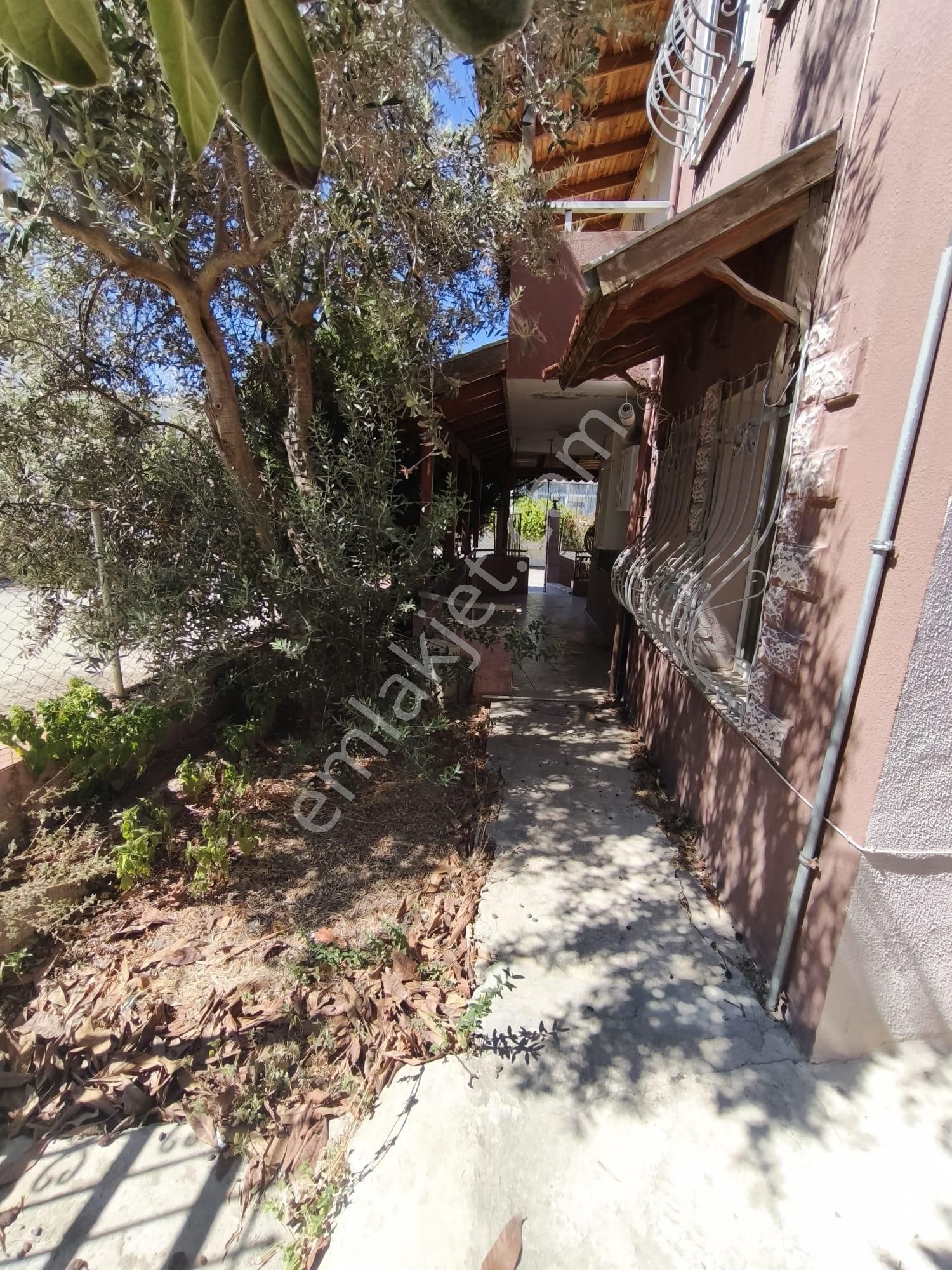 Urla Kalabakta Denize 100m. D.gazlı Dubleks Satılık 3+1 Villa - Görsel 10