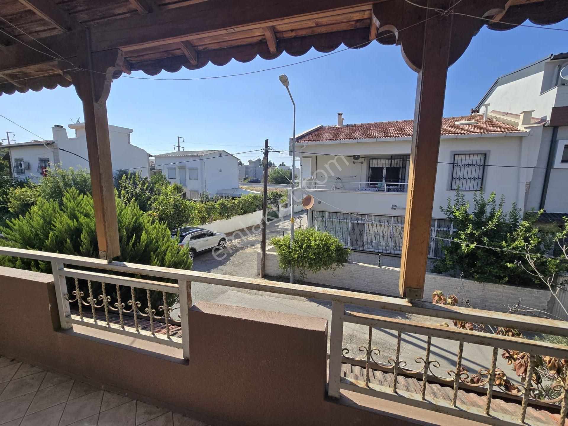 Urla Kalabakta Denize 100m. D.gazlı Dubleks Satılık 3+1 Villa - Görsel 24