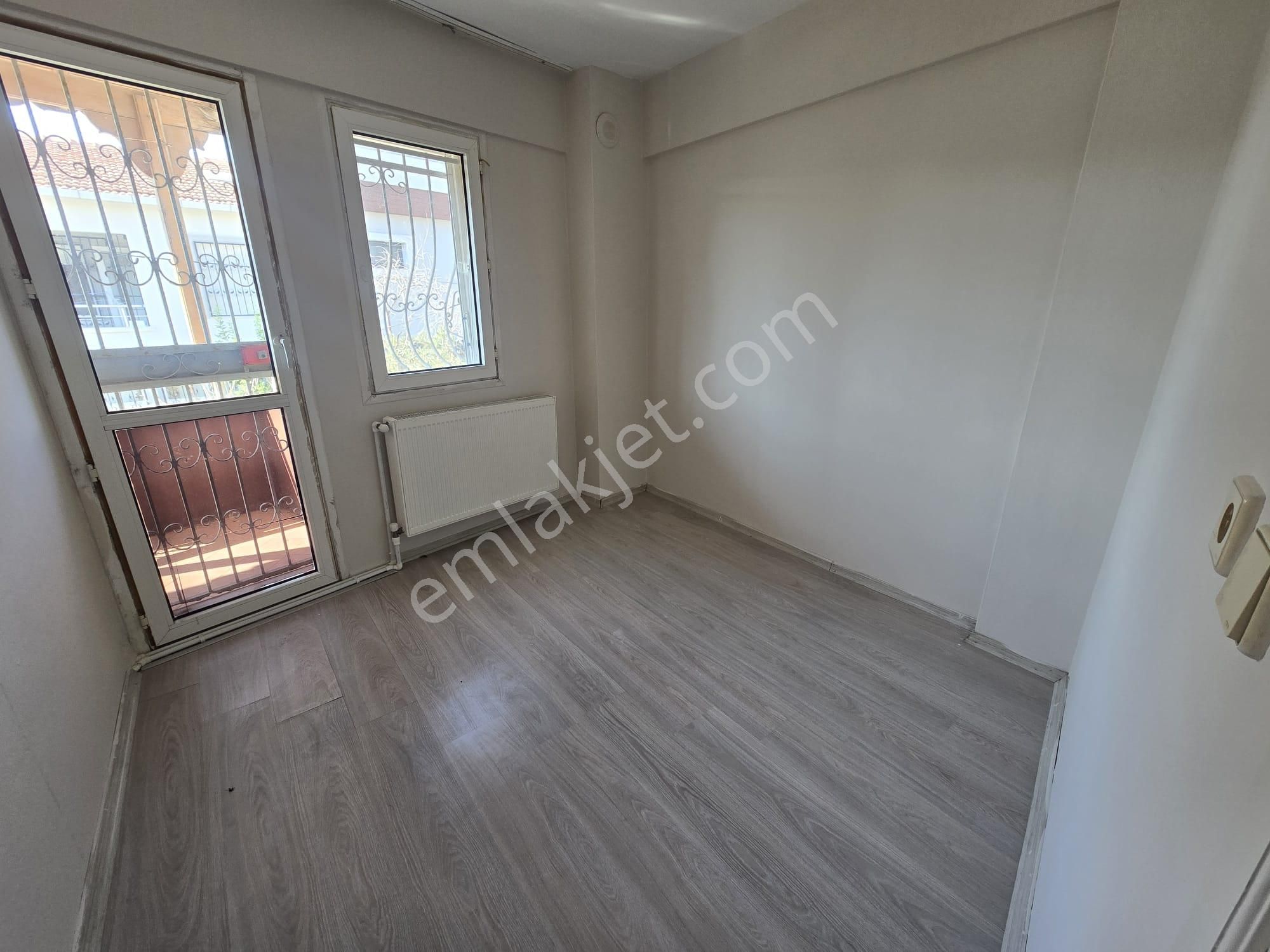 Urla Kalabakta Denize 100m. D.gazlı Dubleks Satılık 3+1 Villa - Görsel 16