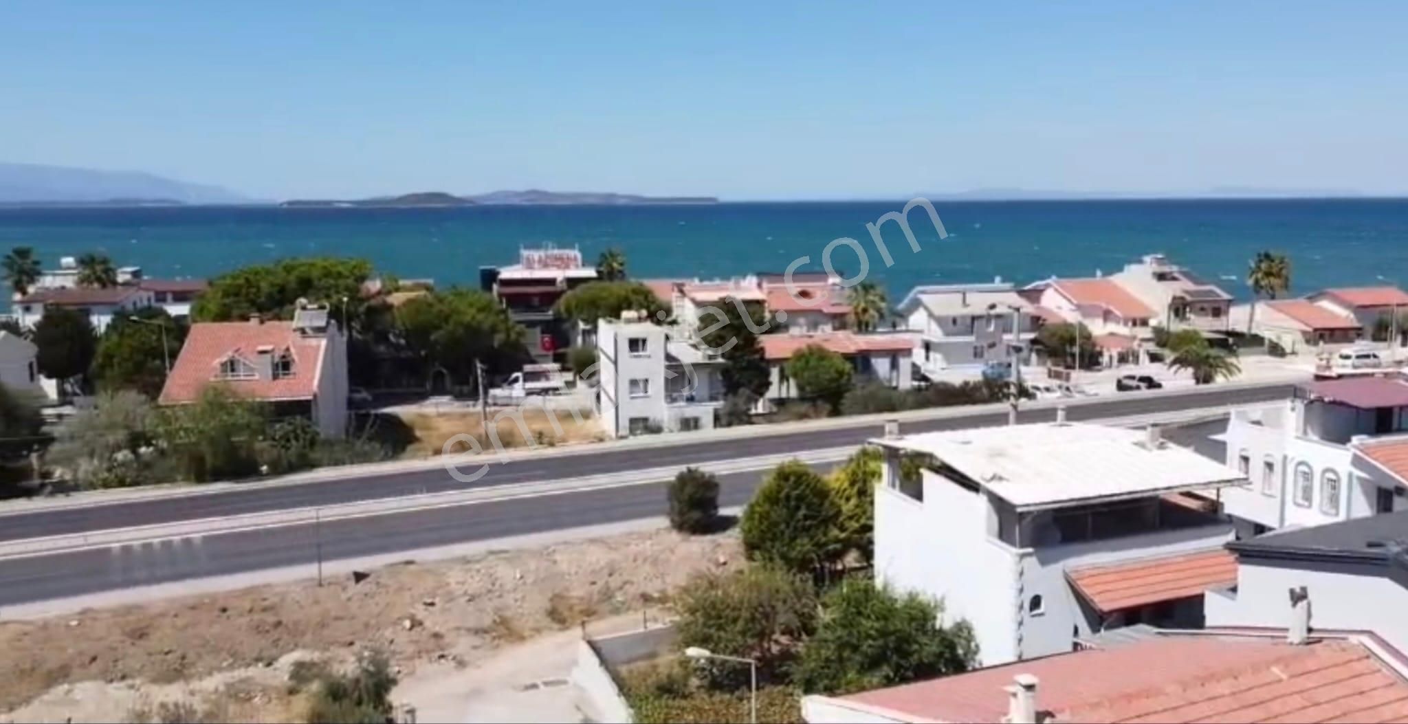 Urla Kalabakta Denize 100m. D.gazlı Dubleks Satılık 3+1 Villa