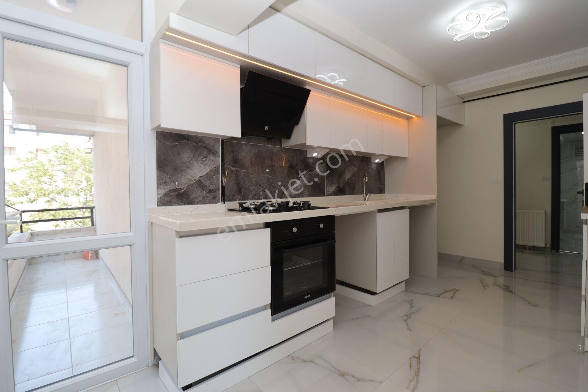 Fırsat Atakent Mah.14.cadde Yanı Fulll Yapılı 3+1 Ara Kat Satılık Daire - Görsel 5