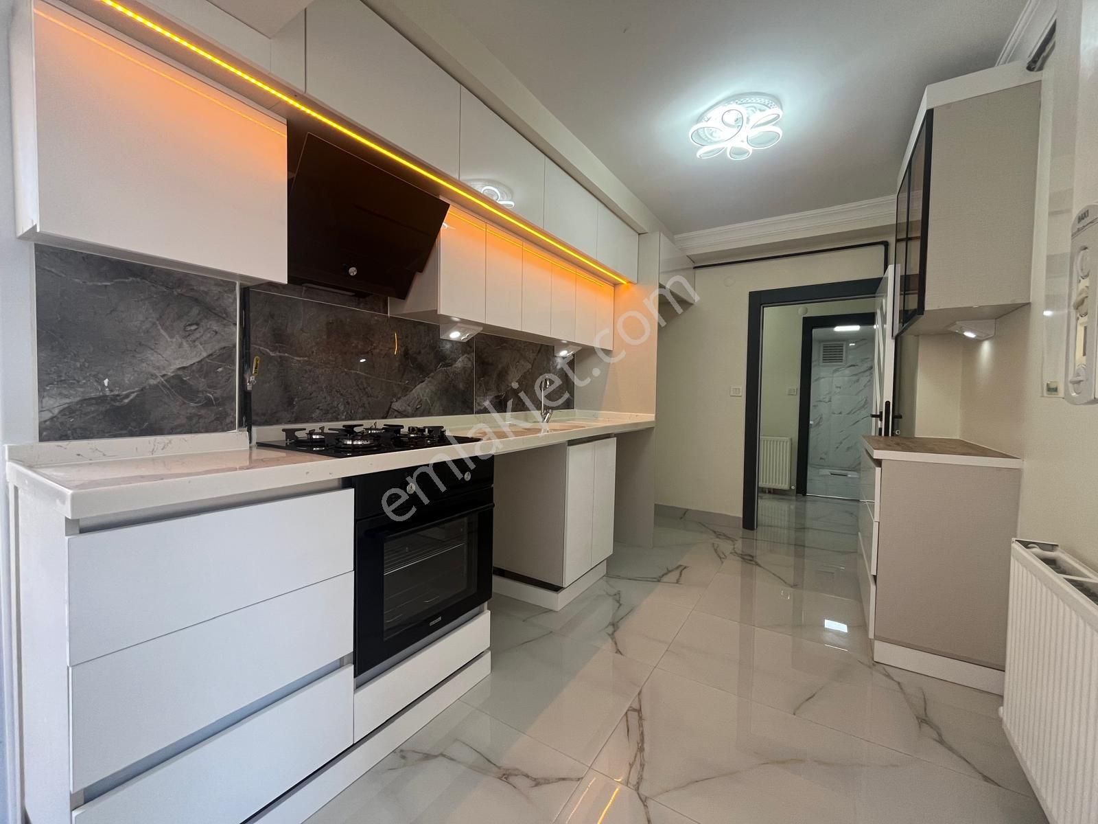 Fırsat Atakent Mah.14.cadde Yanı Fulll Yapılı 3+1 Ara Kat Satılık Daire - Görsel 2