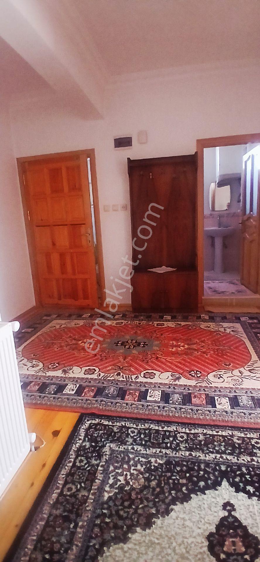 Camıkebır Mahallesinde Eşyalı Kiralık Daire - Görsel 4