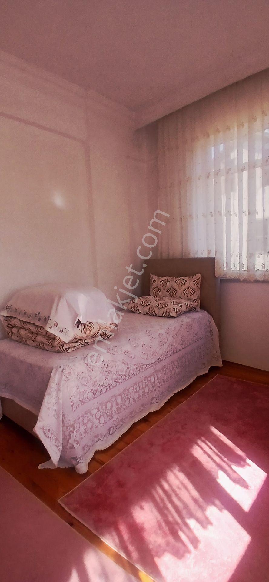 Camıkebır Mahallesinde Eşyalı Kiralık Daire - Görsel 13