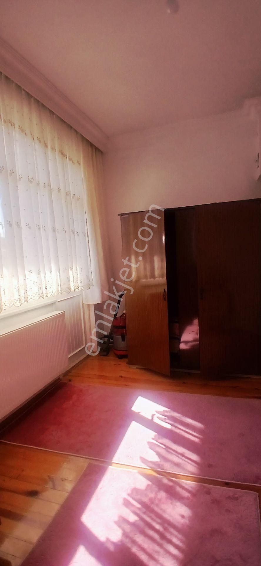 Camıkebır Mahallesinde Eşyalı Kiralık Daire - Görsel 12