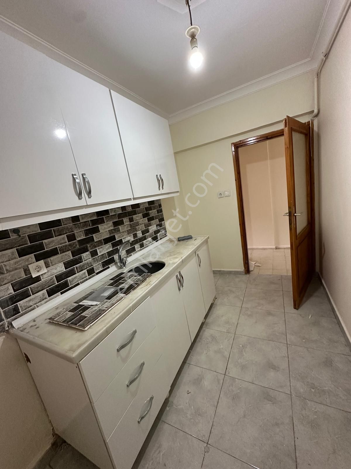 Ata Emlak'tan Çınarcık Girişi 2+1 Kiralık Daire - Görsel 7