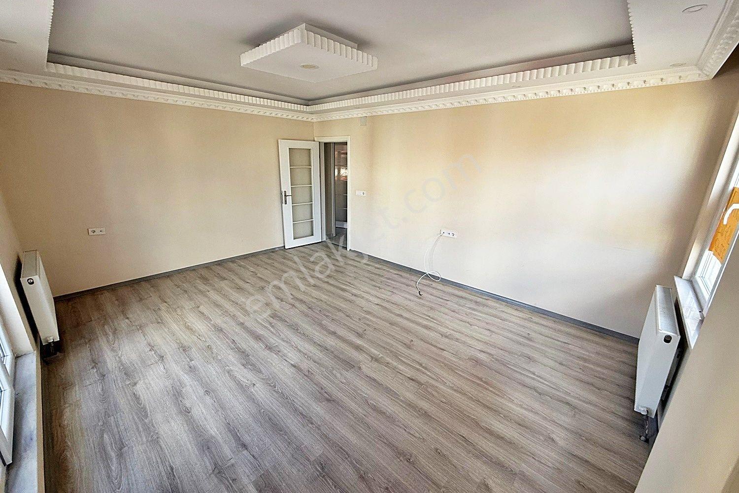 Metin Yapı'dan 135 M2 Geniş Yatırımlık Ön Cephe İskanlı Satılık 3+1 Daire!!! - Görsel 2