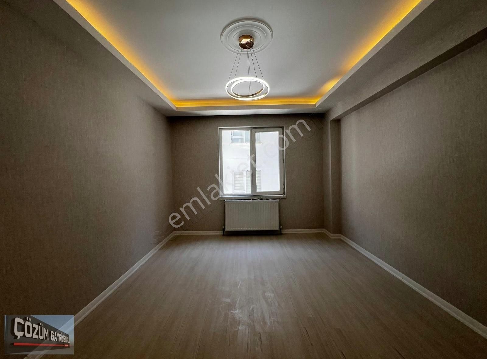 Çözüm Farkı İle 3+1 Full Yapılı Kombili İskanlı Geniş Ve Ferah - Görsel 7