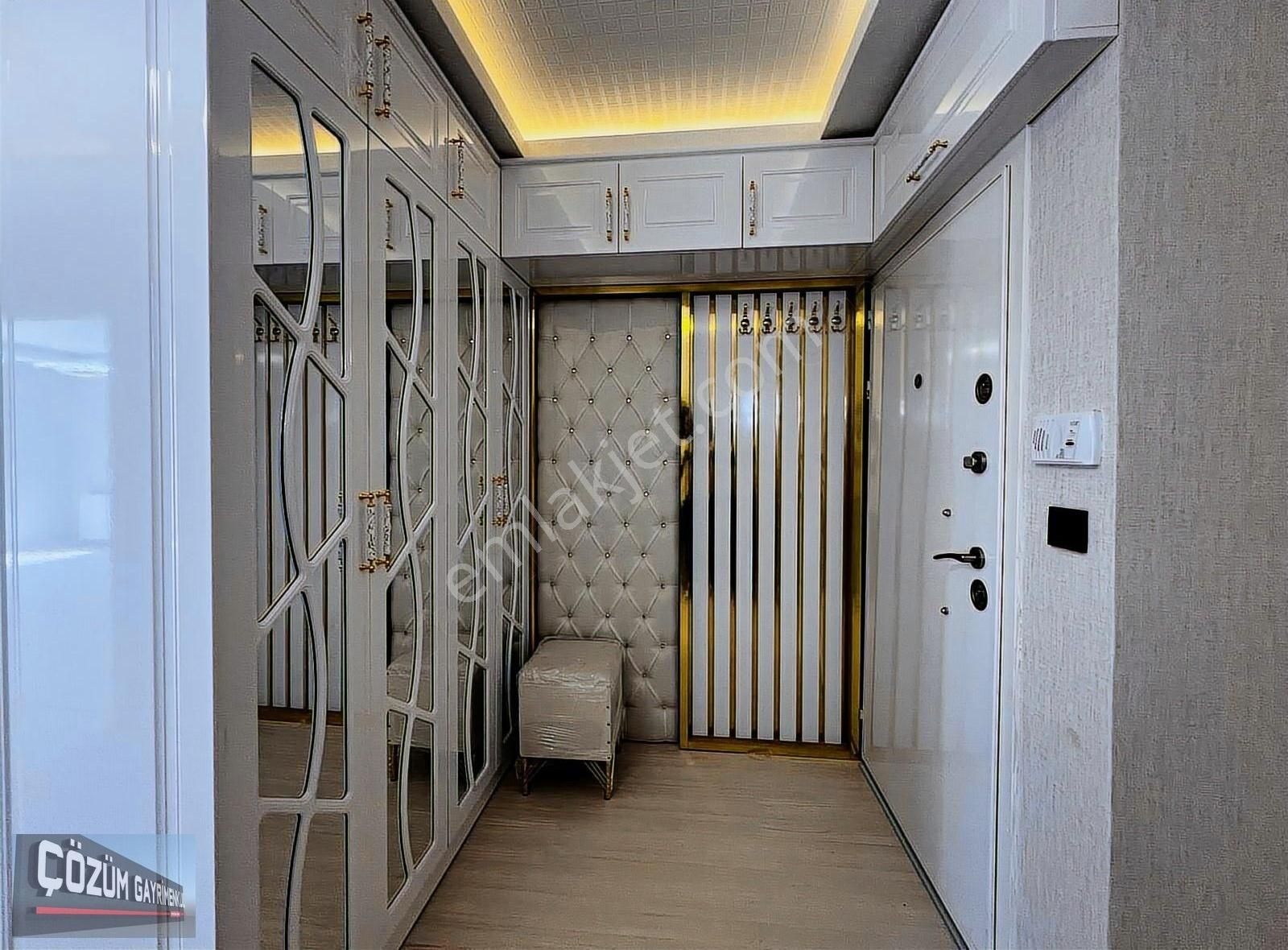 Çözüm Farkı İle 3+1 Full Yapılı Kombili İskanlı Geniş Ve Ferah - Görsel 27