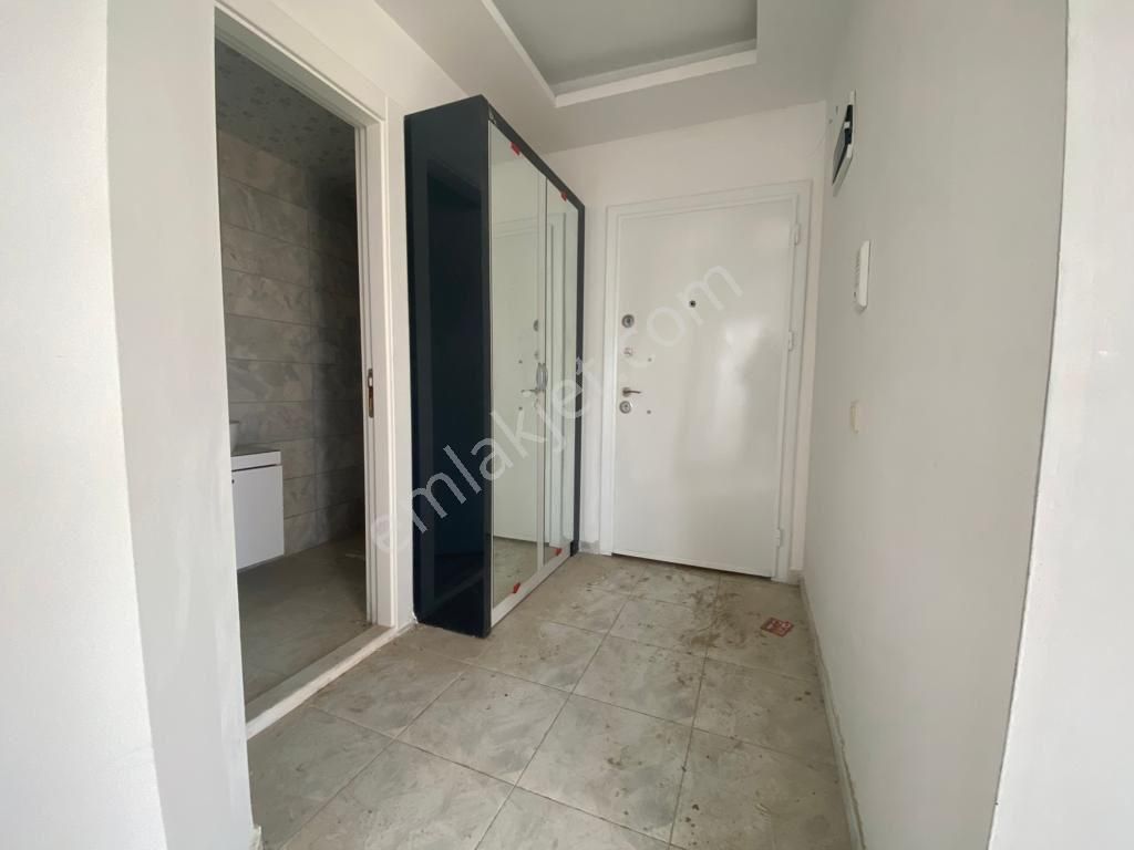 Deniz Manzaralı 2+1 Açık Mutfaklı Yaz Kış Oturuma Uygun Kiralık - Görsel 26