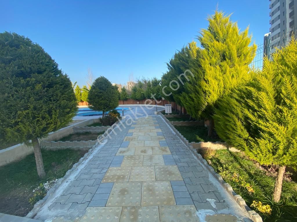Deniz Manzaralı 2+1 Açık Mutfaklı Yaz Kış Oturuma Uygun Kiralık - Görsel 31