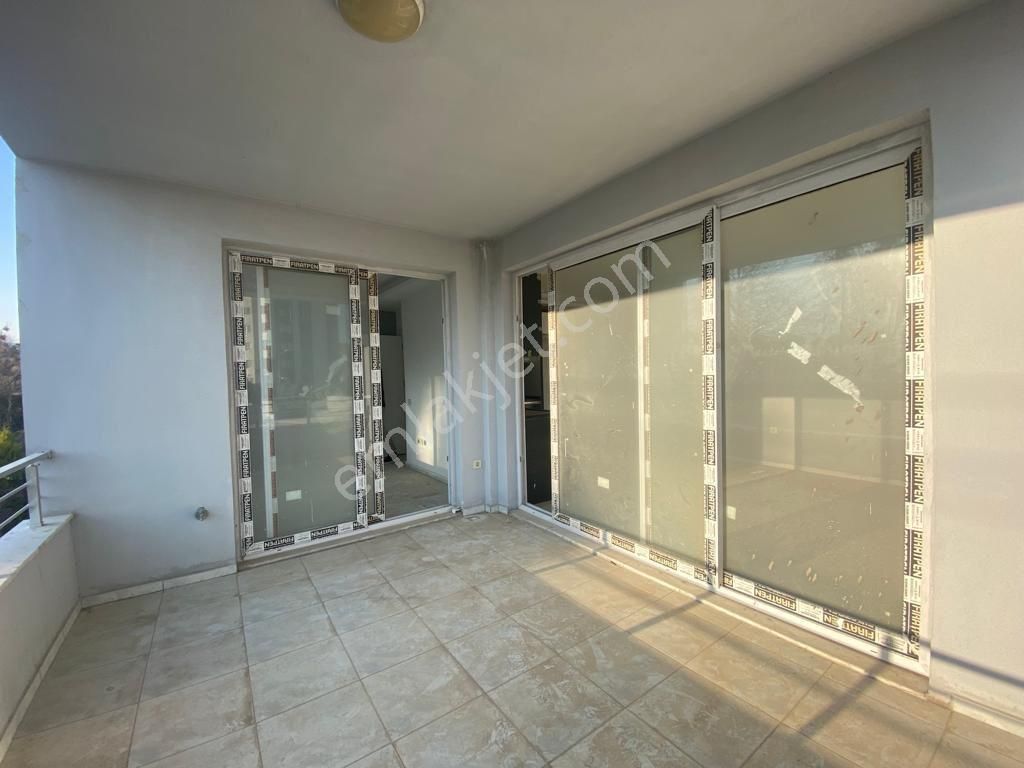 Deniz Manzaralı 2+1 Açık Mutfaklı Yaz Kış Oturuma Uygun Kiralık - Görsel 7