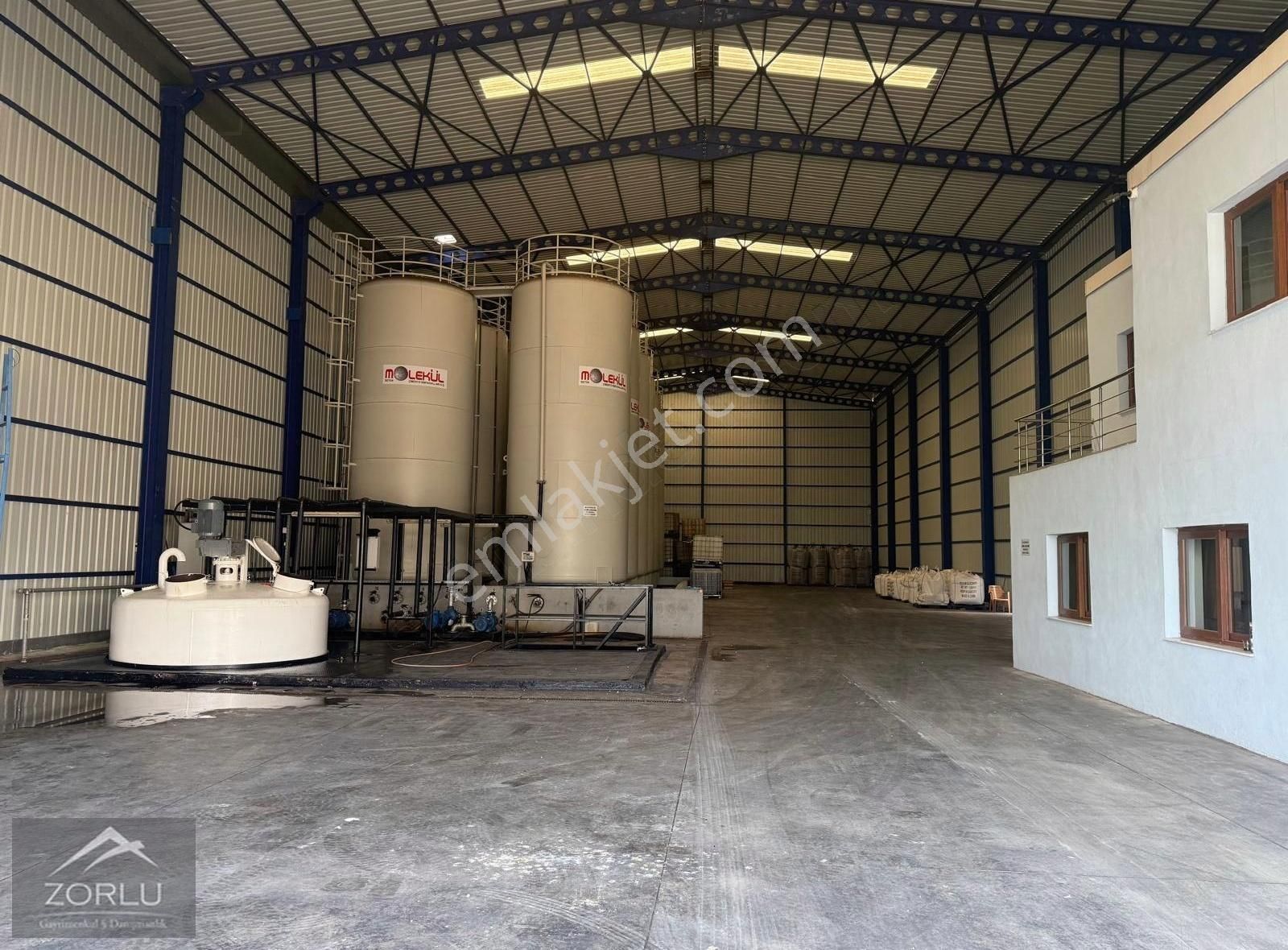 Zorlu Gayrimenkul'den Organize Sanayi'de 1000m2 Depo +1000 M2 - Görsel 11