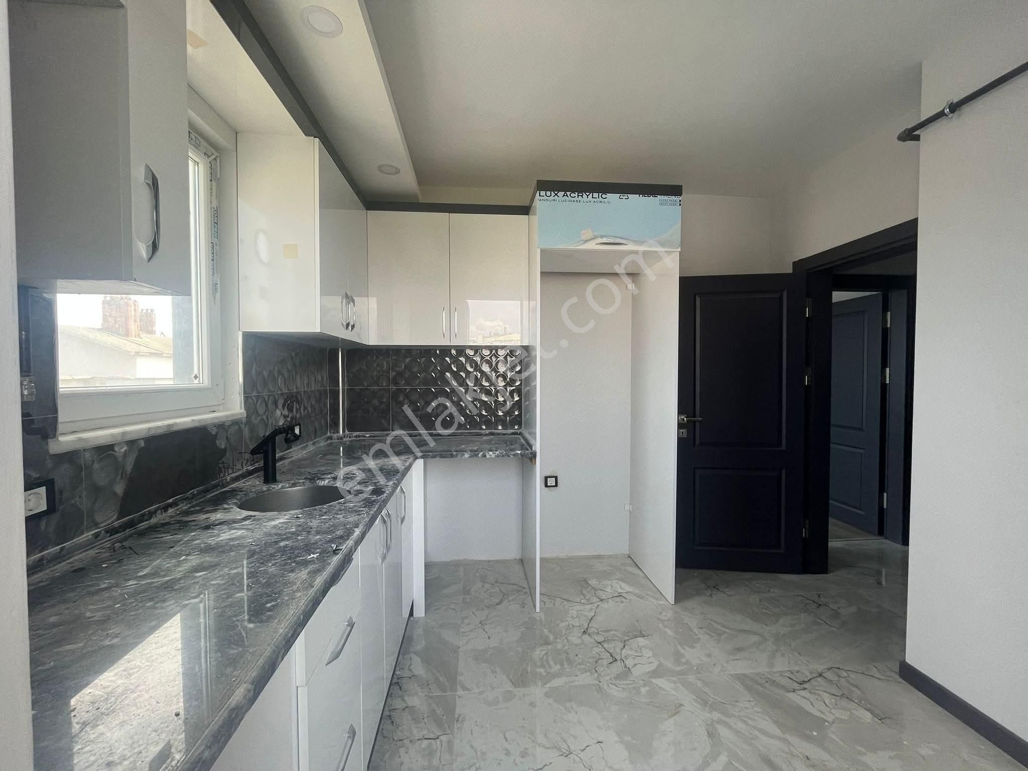 Acil Satılık 2+1 Kapalı Mutfak Yatırımlık Daire