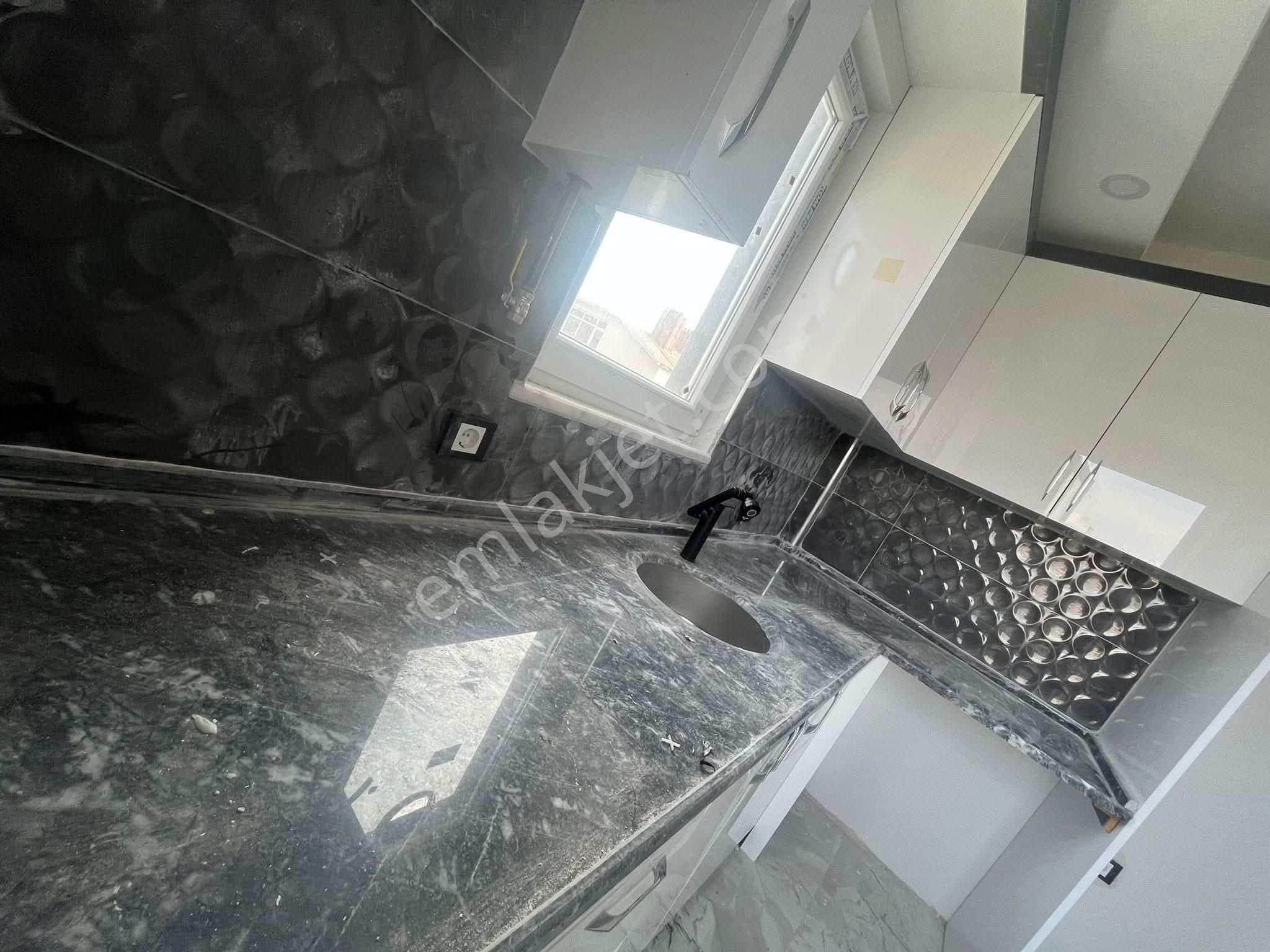 Acil Satılık 2+1 Kapalı Mutfak Yatırımlık Daire - Görsel 4