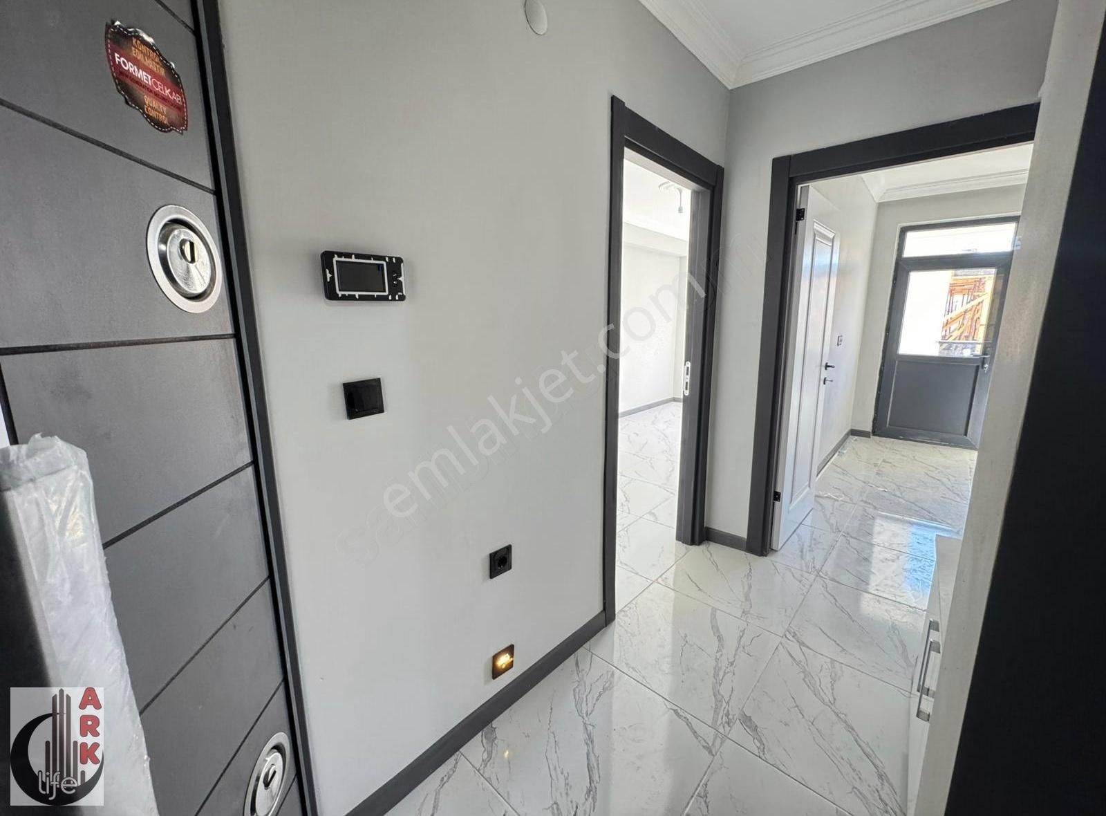 Ark Life'dan Emek Mah.ertaş Cad.yakını 60m² 2+0 Daireler